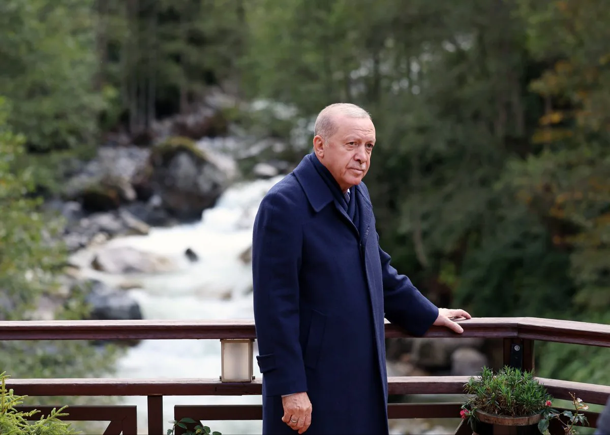 Recep Tayyip Erdoğan, Rize Ayder Yaylası'nda Vatandaşlarla Buluştu Recep Tayyip Erdoğan, Rize Ayder Yaylası'nda Vatandaşlarla Buluştu