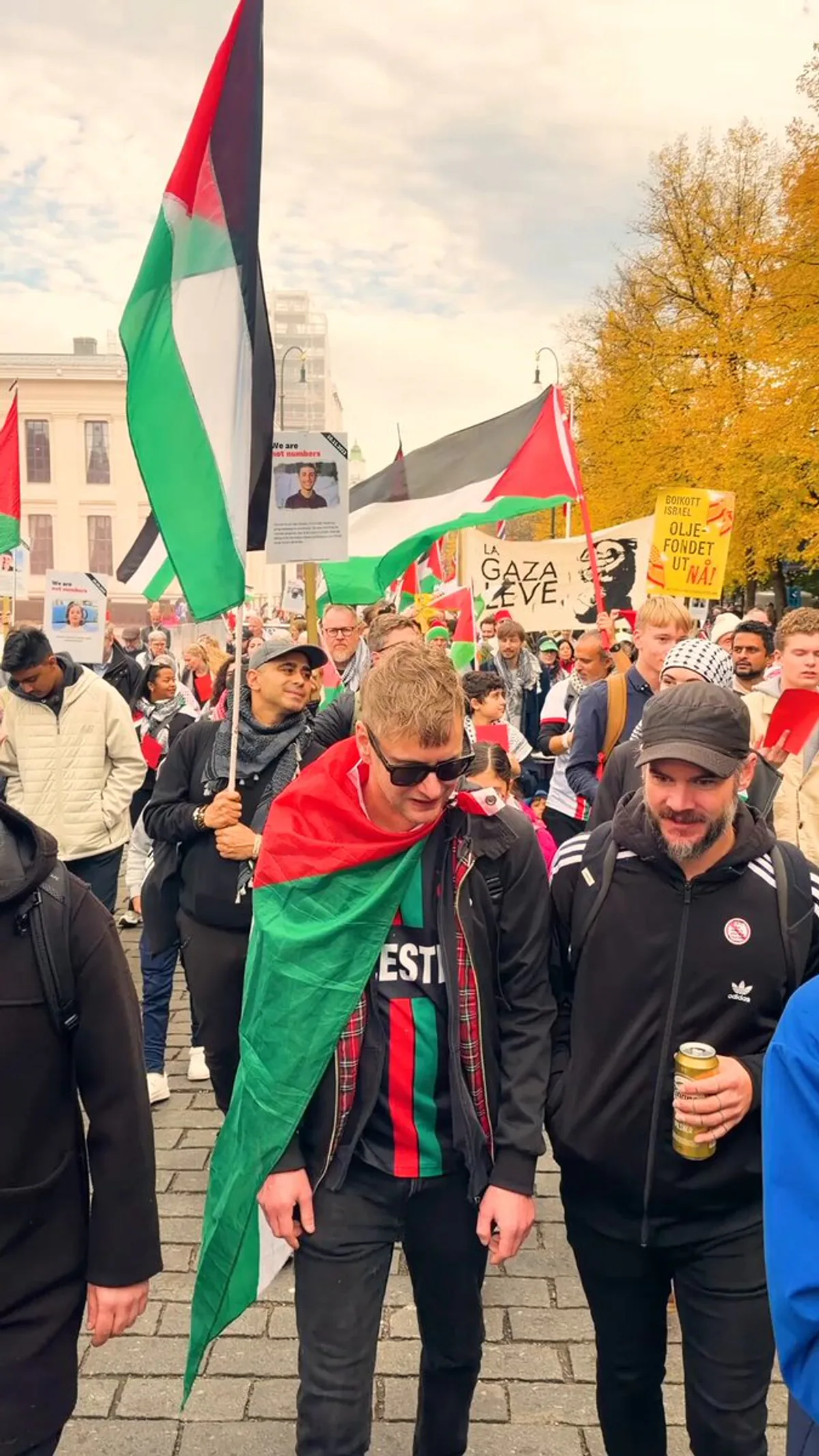 Oslo'da Norveç-İsrail Maçı Öncesi İsrail Protestosu Oslo'da Norveç-İsrail Maçı Öncesi İsrail Protestosu