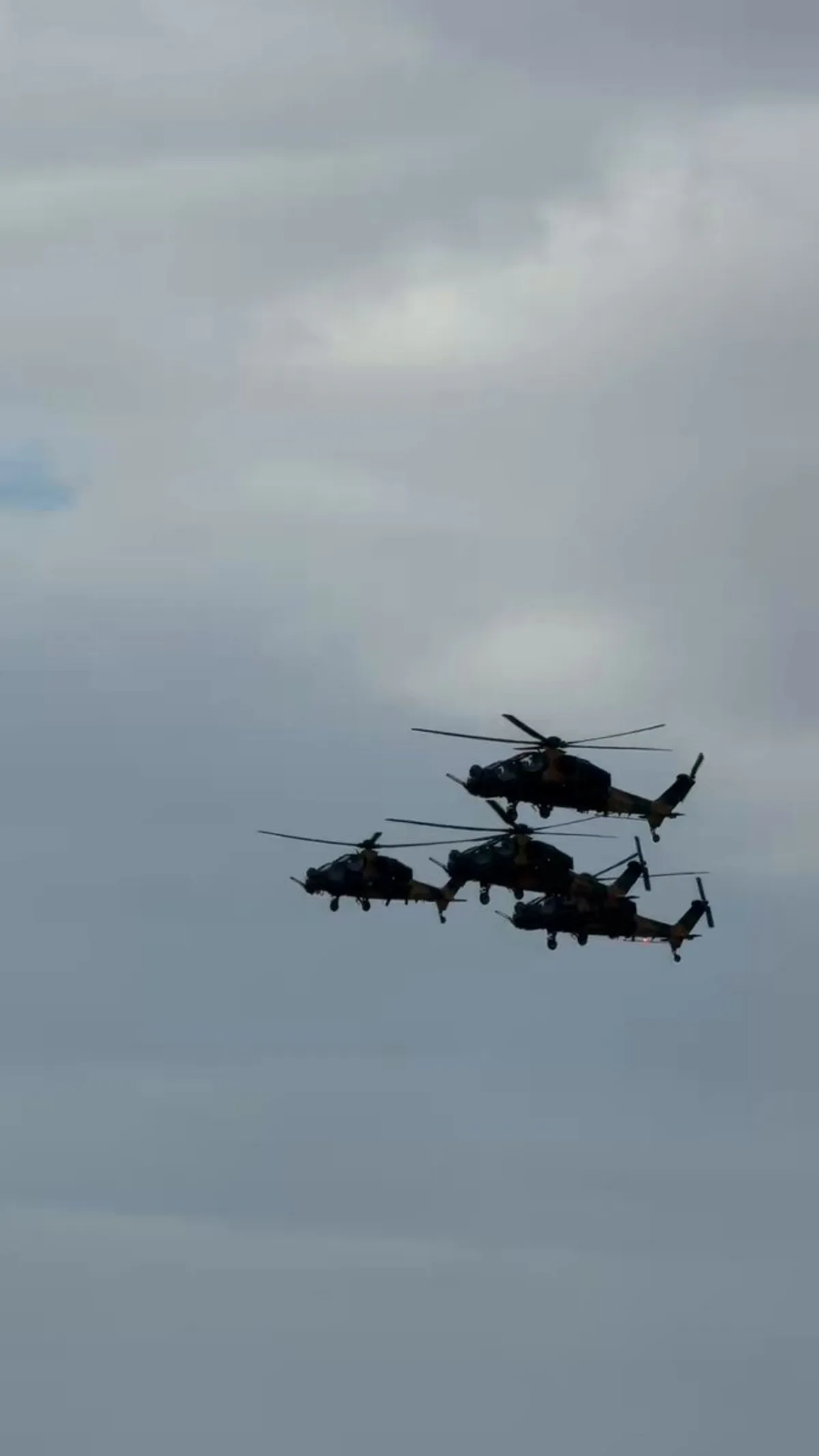 T129 ATAK Helikopterleri, LUMTAS Füzesi ile Atış Testlerinde Tam İsabet Kaydetti T129 ATAK Helikopterleri, LUMTAS Füzesi ile Atış Testlerinde Tam İsabet Kaydetti