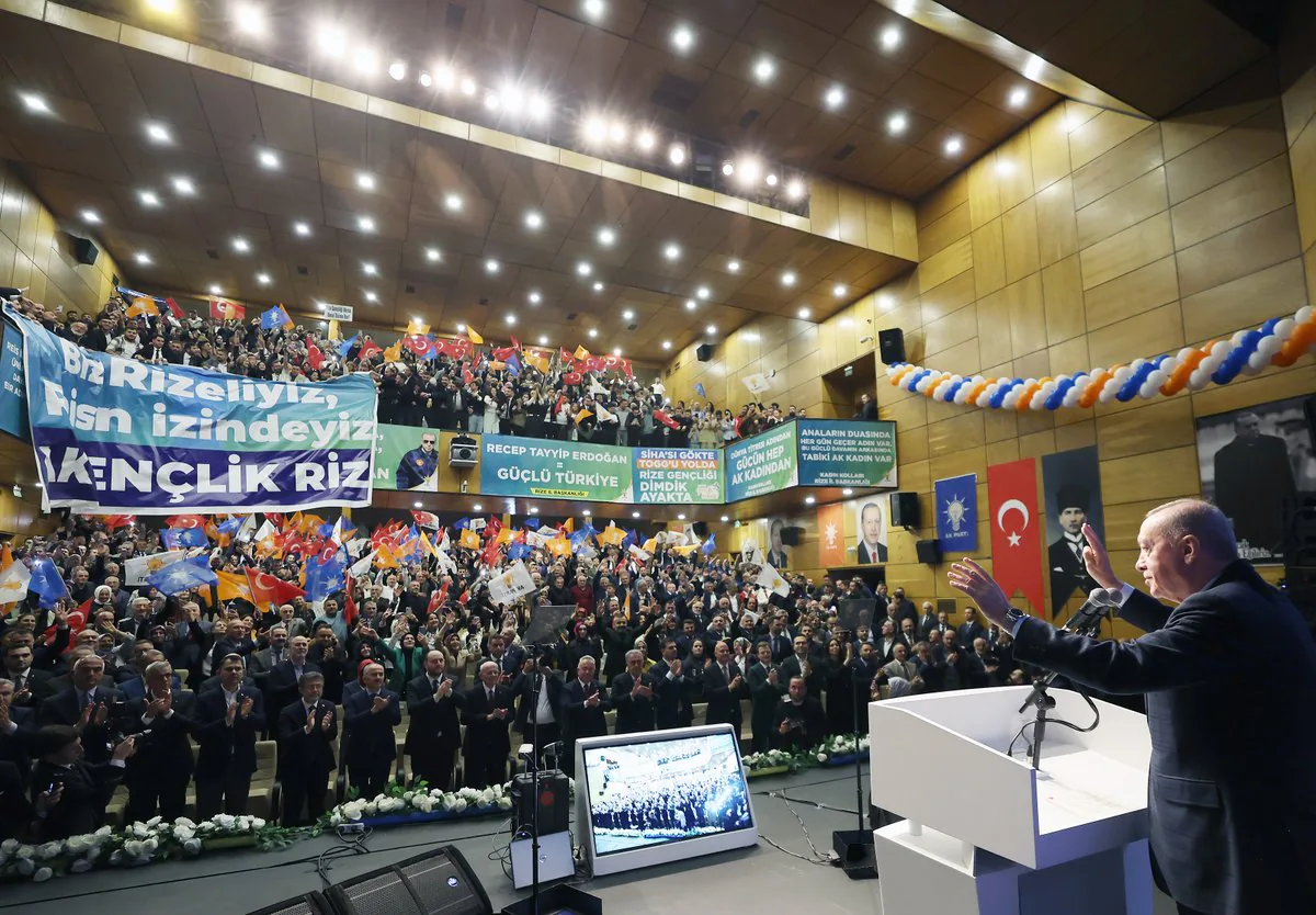 Cumhurbaşkanı Erdoğan: Kardeşlik Siyasetinin Temsilcisiyiz, Muhalefet Gerilimden Besleniyor Cumhurbaşkanı Erdoğan: Kardeşlik Siyasetinin Temsilcisiyiz, Muhalefet Gerilimden Besleniyor