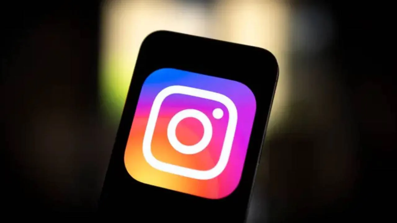 Instagram Yeni Arayüzü ile Kullanıcı Karşısında Instagram Yeni Arayüzü ile Kullanıcı Karşısında