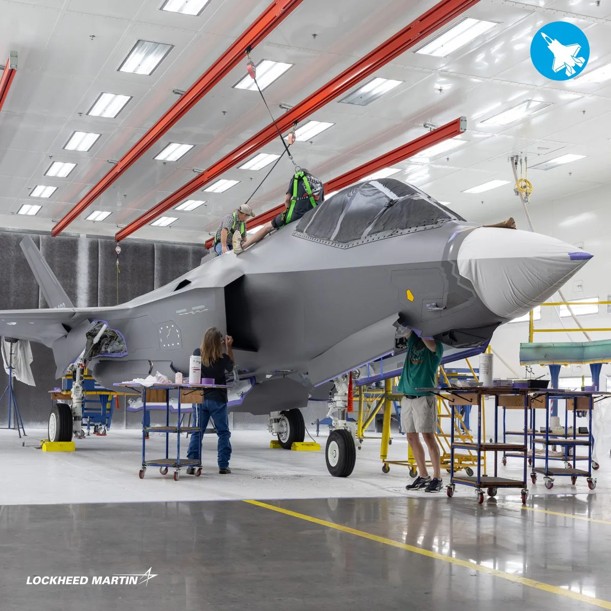 Belçika Hava Kuvvetleri İlk F-35 Savaş Uçağını Teslim Alıyor Belçika Hava Kuvvetleri İlk F-35 Savaş Uçağını Teslim Alıyor