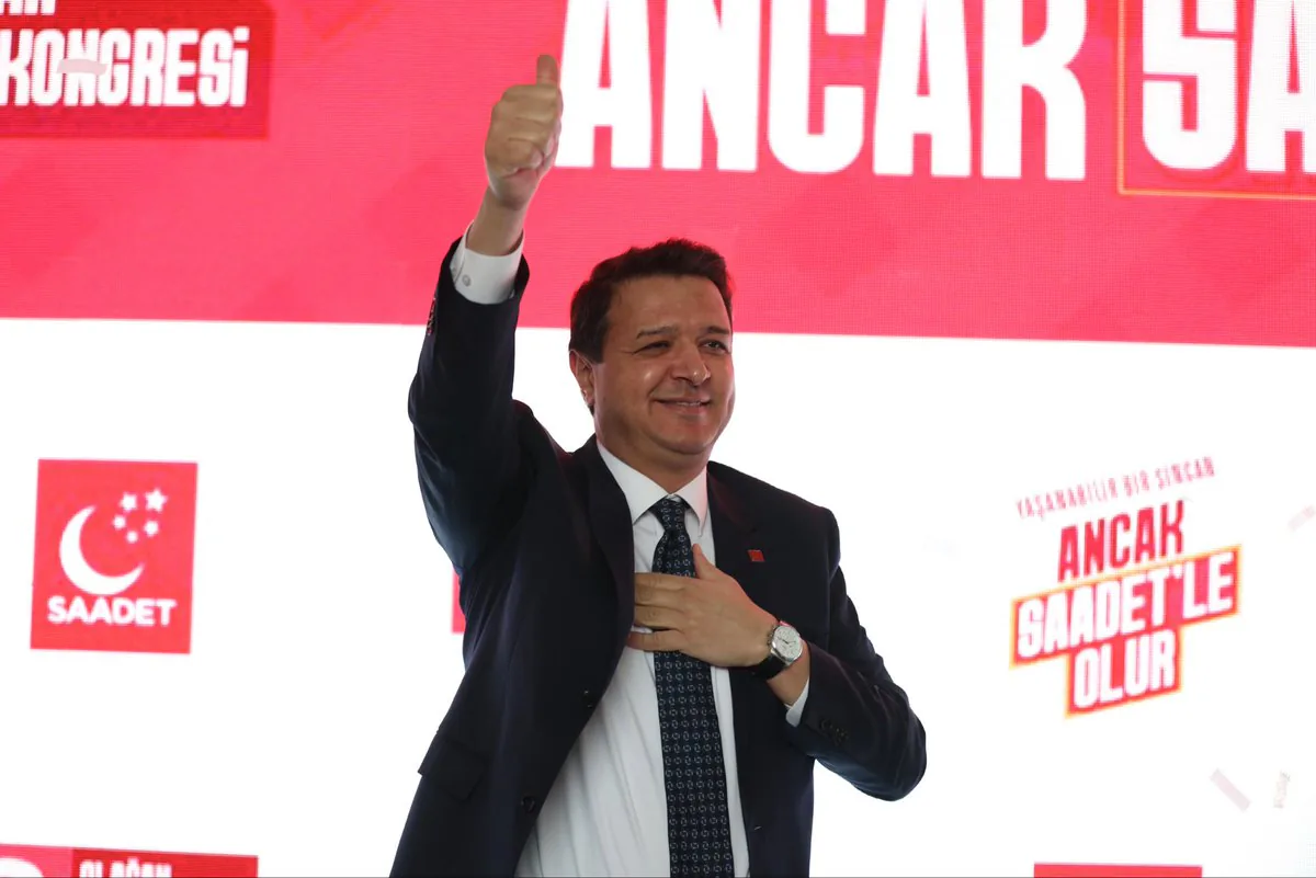 Saadet Partisi Genel Başkanı Mahmut Arıkan, Sincan'da Kongreye Katıldı Saadet Partisi Genel Başkanı Mahmut Arıkan, Sincan'da Kongreye Katıldı