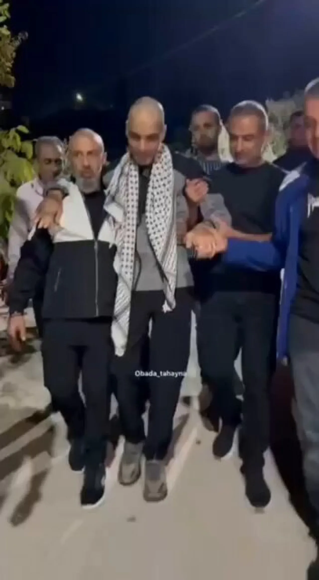 Samer Ebu Diak, 22 Yıl Sonra İsrail Hapishanesinden Evine Döndü Samer Ebu Diak, 22 Yıl Sonra İsrail Hapishanesinden Evine Döndü