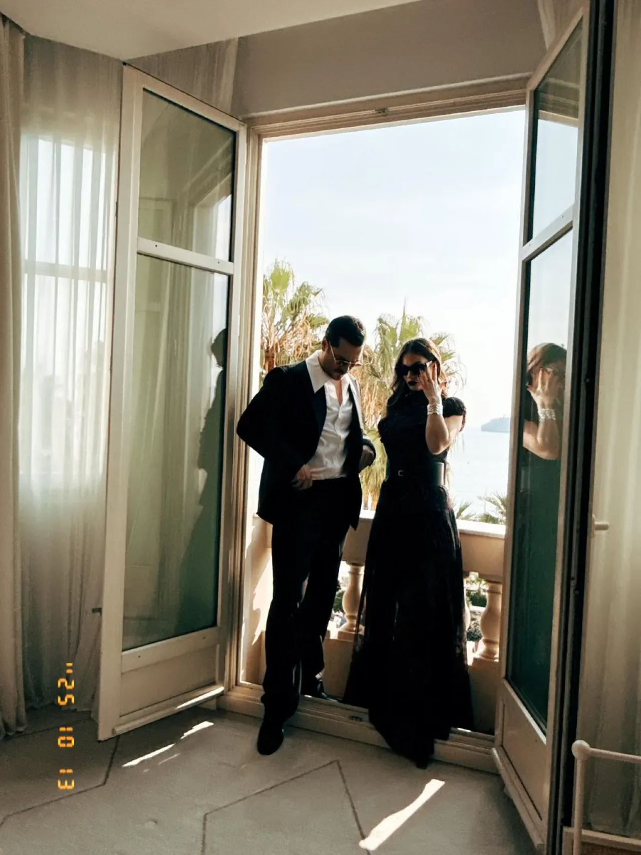 Çağatay Ulusoy ve Demet Özdemir, 'Eşref Rüya' Dizisi İçin Cannes'da Çağatay Ulusoy ve Demet Özdemir, 'Eşref Rüya' Dizisi İçin Cannes'da