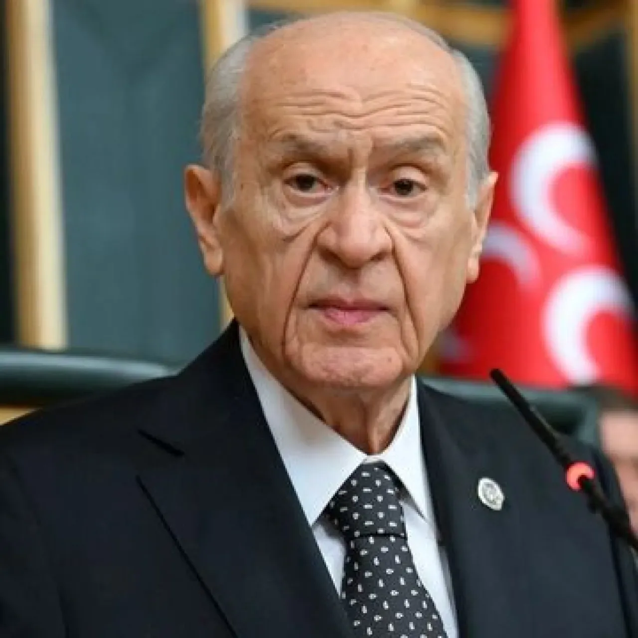 Devlet Bahçeli: "Hem Aleviyiz Hem Sünniyiz, Hepsimiz Müslüman Türk Milletiyiz" Devlet Bahçeli: "Hem Aleviyiz Hem Sünniyiz, Hepsimiz Müslüman Türk Milletiyiz"