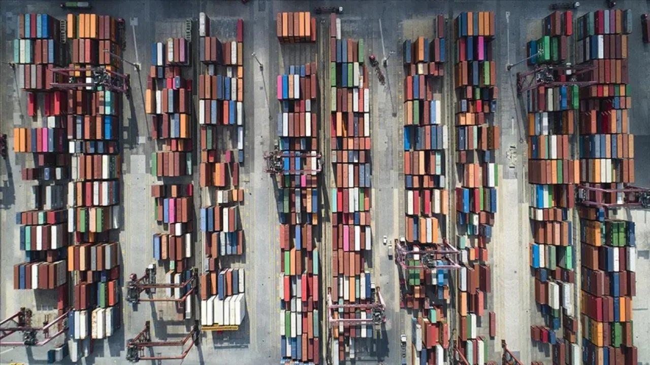Türkiye'de Ağustos Ayında İhracat Birim Değeri Arttı, Dış Ticaret Haddi Yükseldi Türkiye'de Ağustos Ayında İhracat Birim Değeri Arttı, Dış Ticaret Haddi Yükseldi