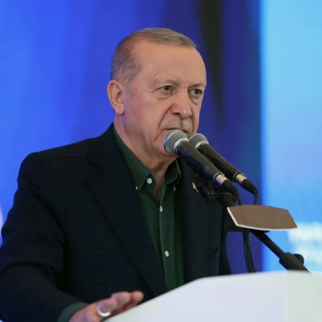 Cumhurbaşkanı Erdoğan: "Ucuz Kiralama Sürecini Başlatacağız, Sosyal Konutları Ucuza Kiraya Vereceğiz" Cumhurbaşkanı Erdoğan: "Ucuz Kiralama Sürecini Başlatacağız, Sosyal Konutları Ucuza Kiraya Vereceğiz"