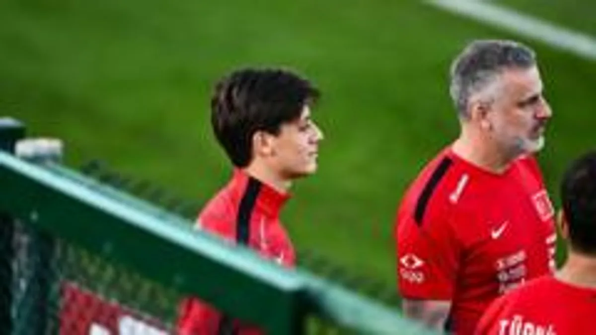 UEFA Uluslar Ligi A Lig'de başlıyor: Türkiye 25 Eylül'de Fransa ile sınav veriyor UEFA Uluslar Ligi A Lig'de başlıyor: Türkiye 25 Eylül'de Fransa ile sınav veriyor