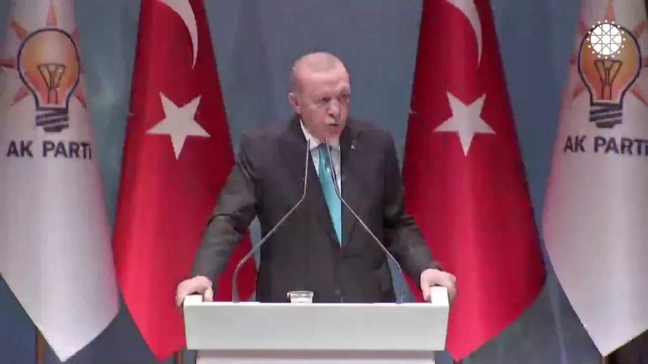 Türkiye Ekonomisi 2025'te İlk Yarıyılı Yüzde 3,6 Büyüme ile Tamamladı Türkiye Ekonomisi 2025'te İlk Yarıyılı Yüzde 3,6 Büyüme ile Tamamladı