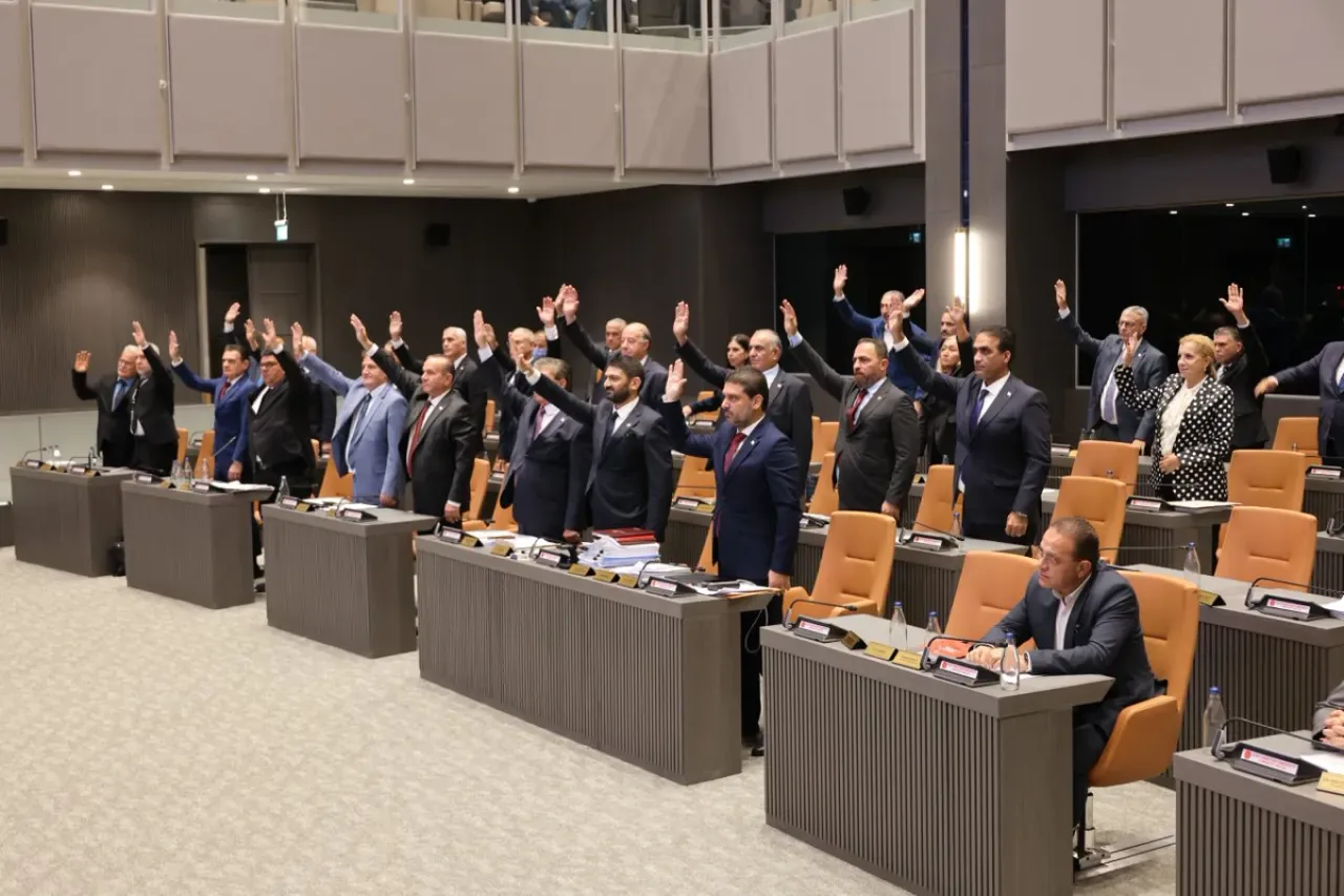 KKTC Cumhuriyet Meclisi, İki Devletli Çözüm Önerisini Onayladı KKTC Cumhuriyet Meclisi, İki Devletli Çözüm Önerisini Onayladı