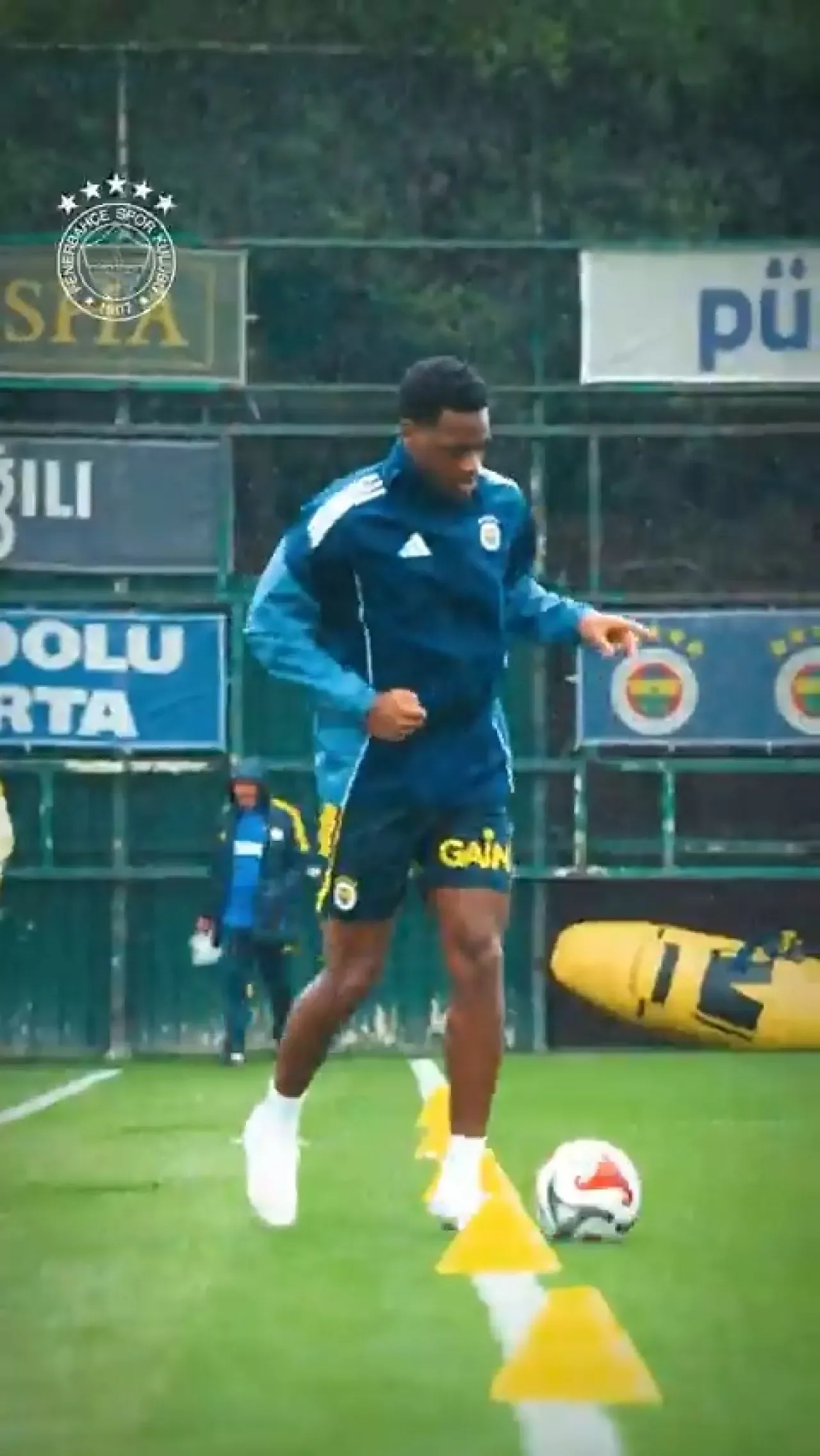 Fenerbahçe, Fatih Karagümrük Maçı Hazırlıklarına Odaklandı Fenerbahçe, Fatih Karagümrük Maçı Hazırlıklarına Odaklandı