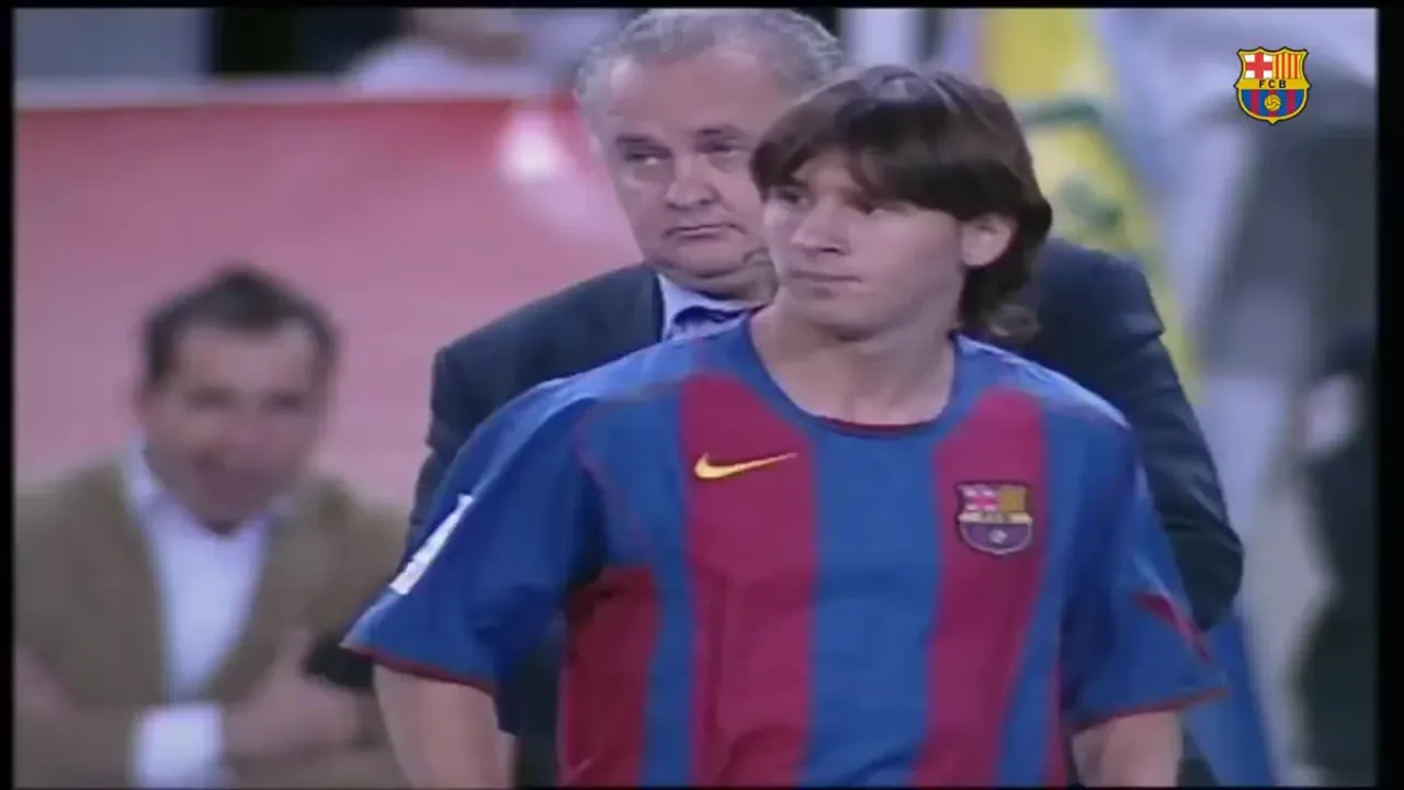 Lionel Messi'nin Barcelona Kariyeri 21 Yıl Önce Bugün Başladı Lionel Messi'nin Barcelona Kariyeri 21 Yıl Önce Bugün Başladı