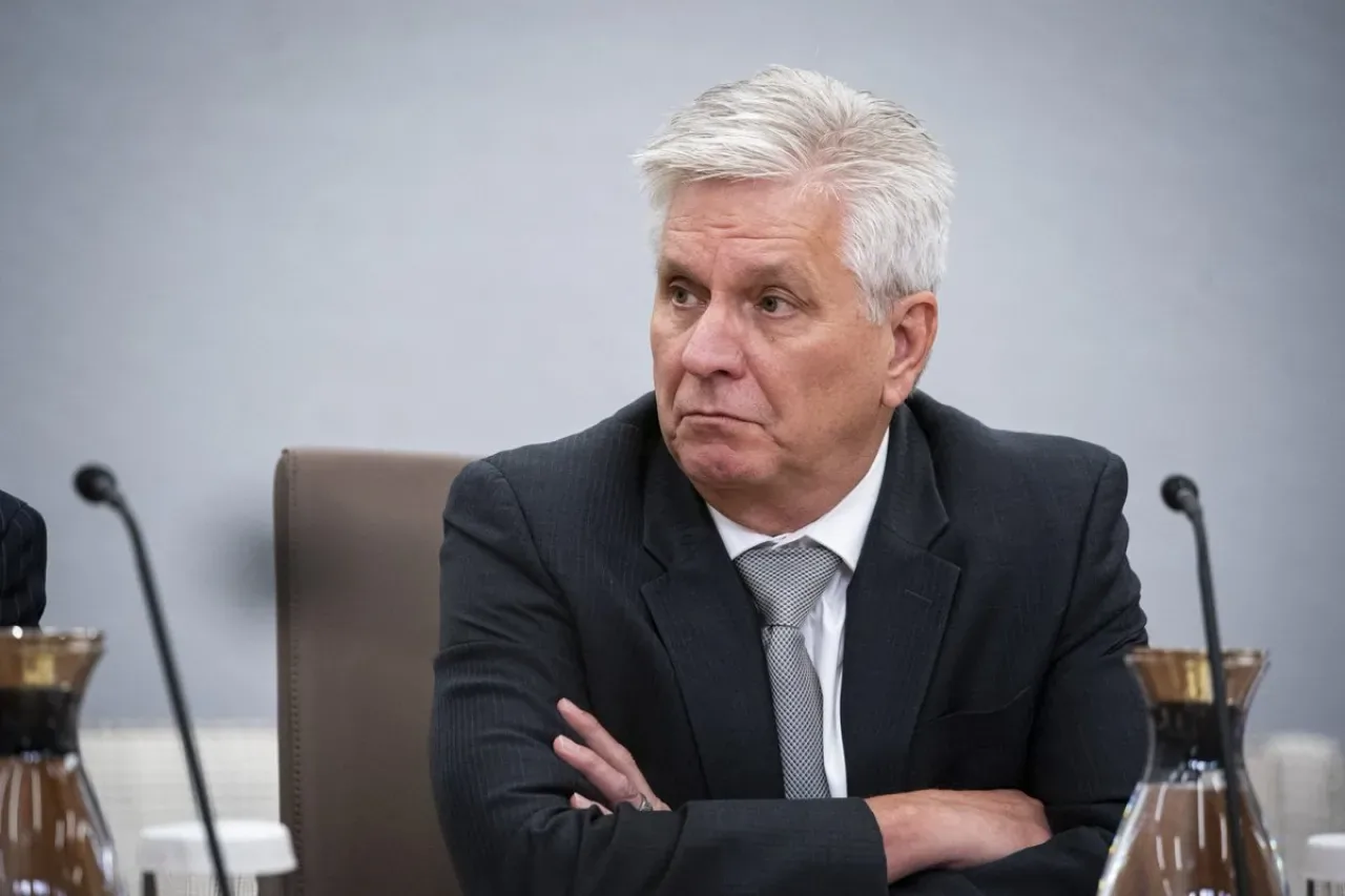 Fed Üyesi Waller Faiz İndiriminin Zamanlamasına İlişkin Görüşlerini Açıkladı Fed Üyesi Waller Faiz İndiriminin Zamanlamasına İlişkin Görüşlerini Açıkladı