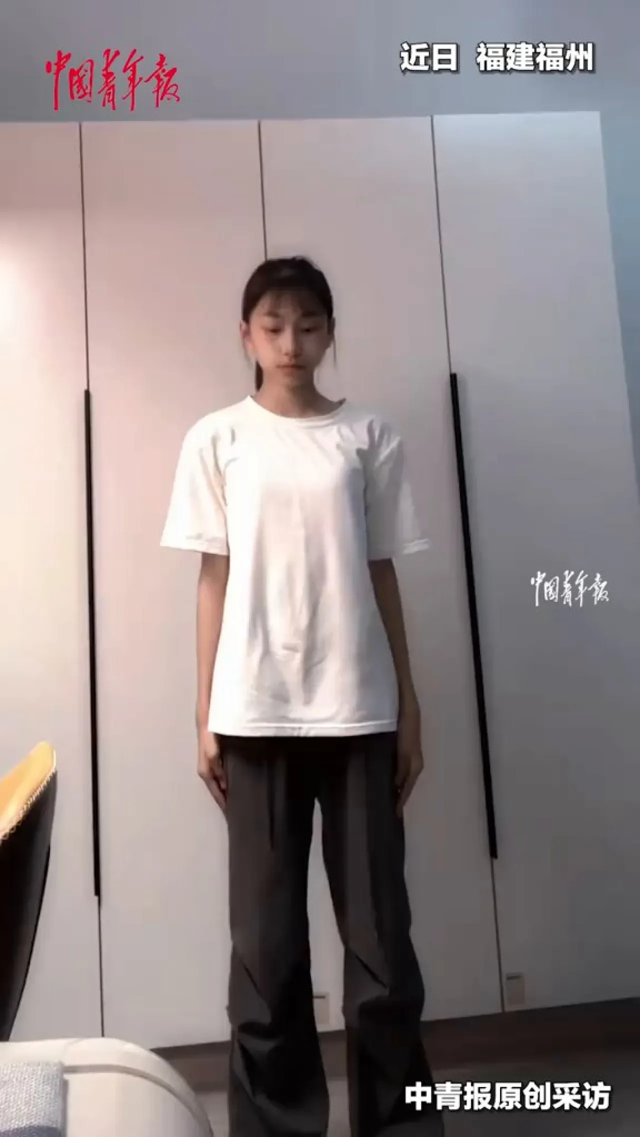 Teenage Dancer Wows Online with Incredible Popping Dance Performance Teenage Dancer Wows Online with Incredible Popping Dance Performance