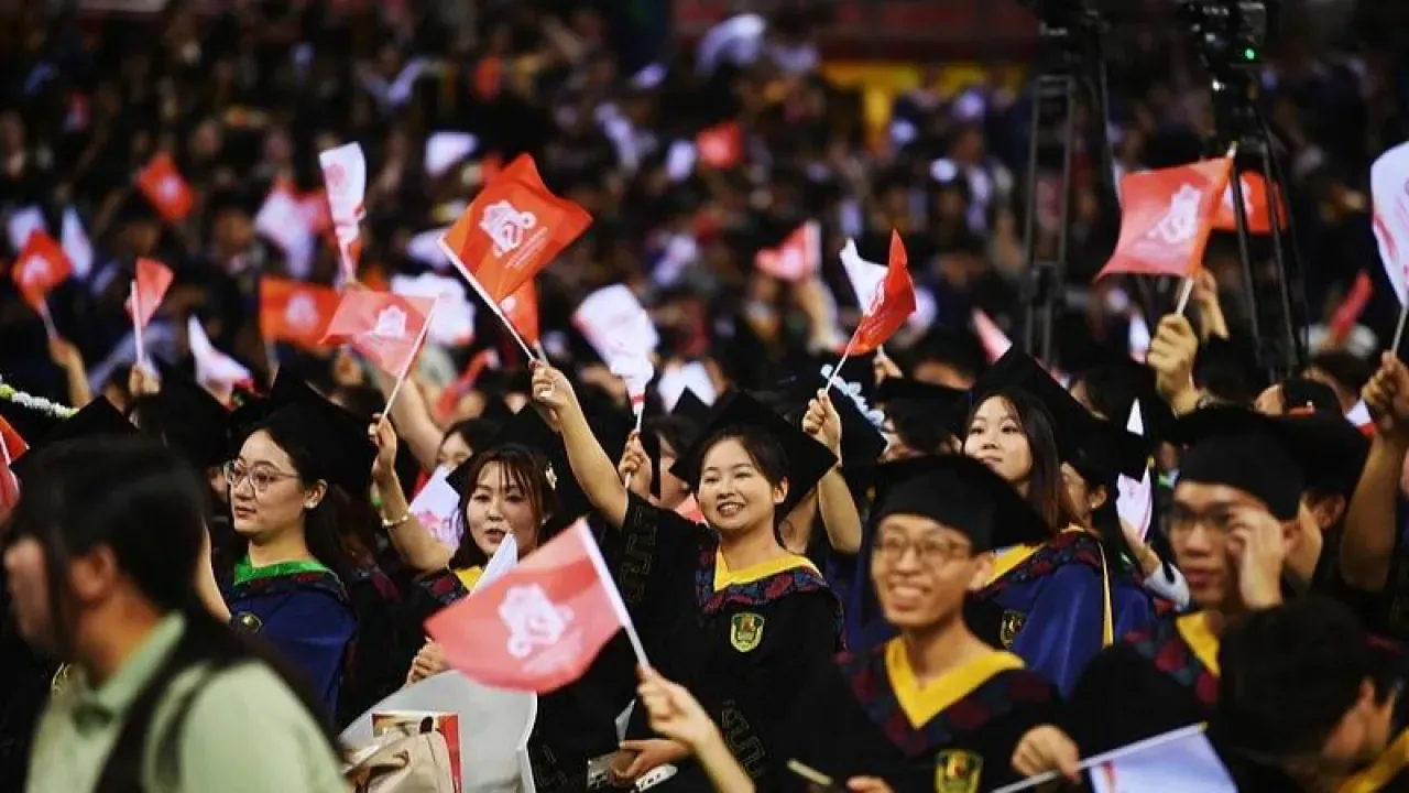 Çin Devlet Başkanı Şi Cinping, Çin Tarım Üniversitesi'nin 120. Kuruluş Yıl Dönümünü Kutladı Çin Devlet Başkanı Şi Cinping, Çin Tarım Üniversitesi'nin 120. Kuruluş Yıl Dönümünü Kutladı