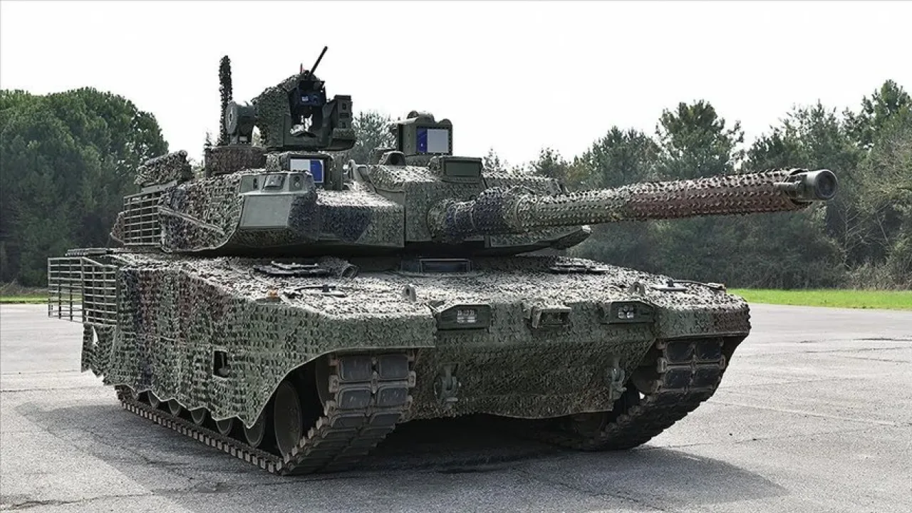 Türkiye'nin İlk Yerli Tankı Altay'ın Seri Üretimi Başlıyor Türkiye'nin İlk Yerli Tankı Altay'ın Seri Üretimi Başlıyor