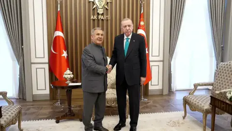 Rusya'nın Stratejik Gücü Tataristan: Ekonomi, Teknoloji ve Türkiye İlişkileri Rusya'nın Stratejik Gücü Tataristan: Ekonomi, Teknoloji ve Türkiye İlişkileri