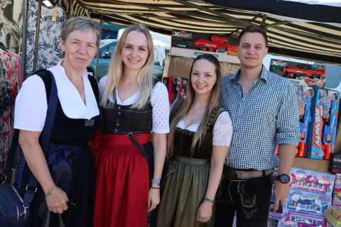 Bleiburg Wiesenmarkt Pazar günü renkli geçti: 300 standla geleneğe damga vurdu