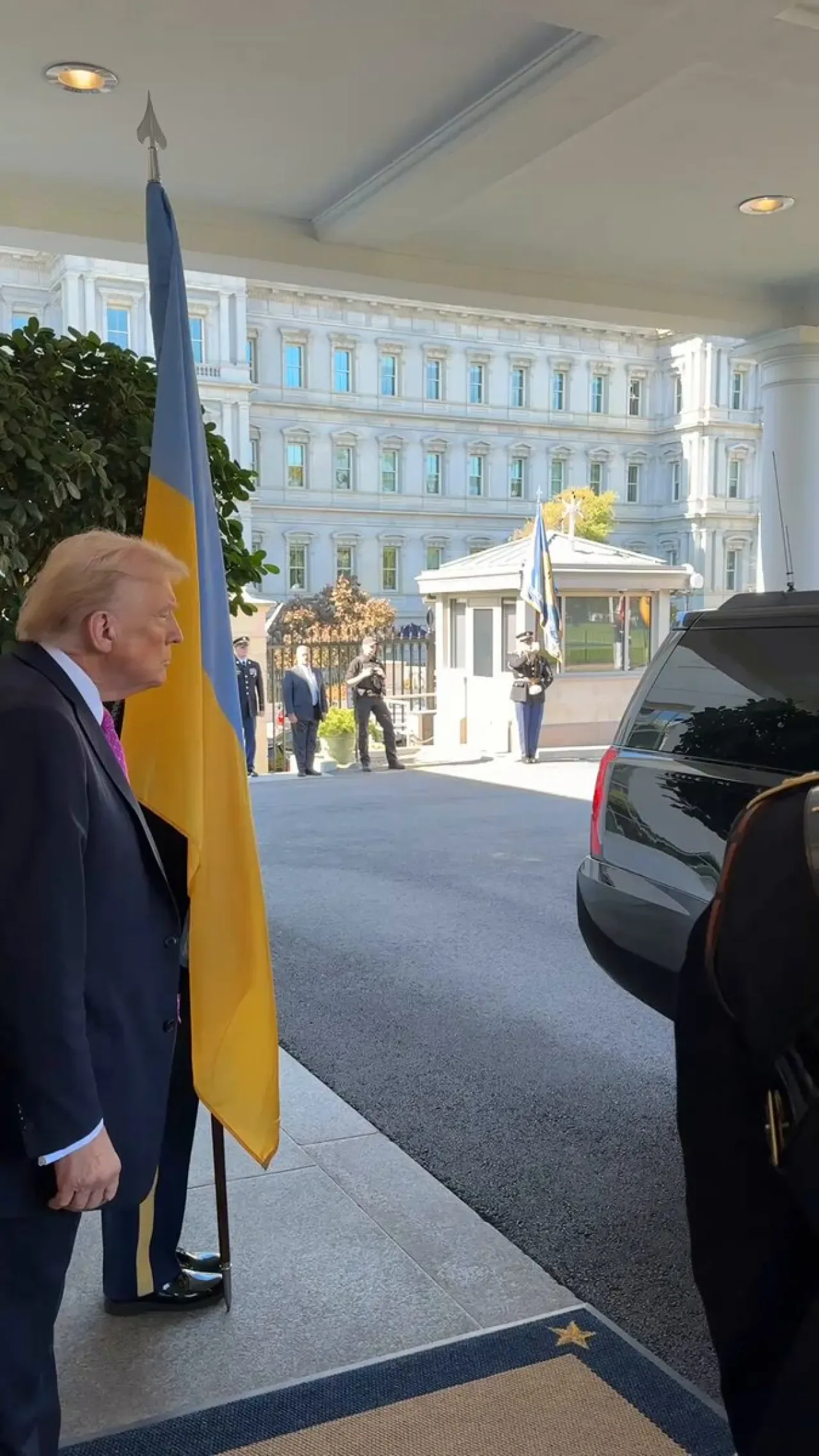 Zelenski, Beyaz Saray'da Trump ile Görüştü Zelenski, Beyaz Saray'da Trump ile Görüştü