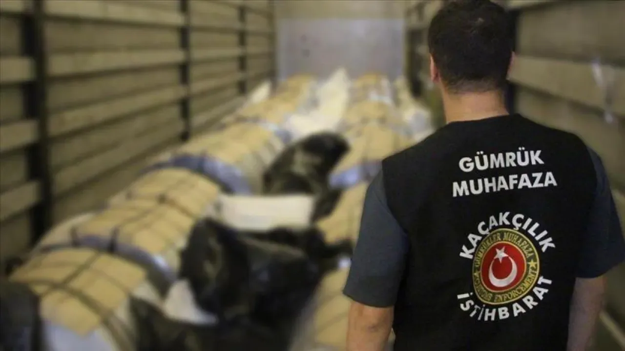 Türkiye'de Rekor Uyuşturucu Ele Geçirildi: Tekirdağ ve Edirne Operasyonları Türkiye'de Rekor Uyuşturucu Ele Geçirildi: Tekirdağ ve Edirne Operasyonları