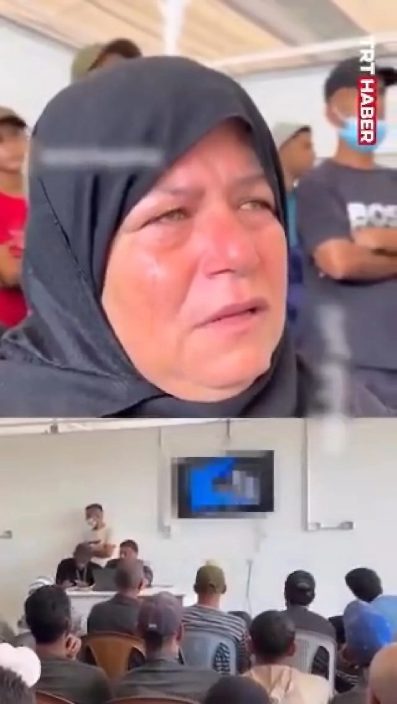 Filistinli Esirlerin Aileleri, İsrail Hapishanelerinde Hayatını Kaybeden Yakınlarını Teşhis Etmek İçin Ekran Başında Filistinli Esirlerin Aileleri, İsrail Hapishanelerinde Hayatını Kaybeden Yakınlarını Teşhis Etmek İçin Ekran Başında