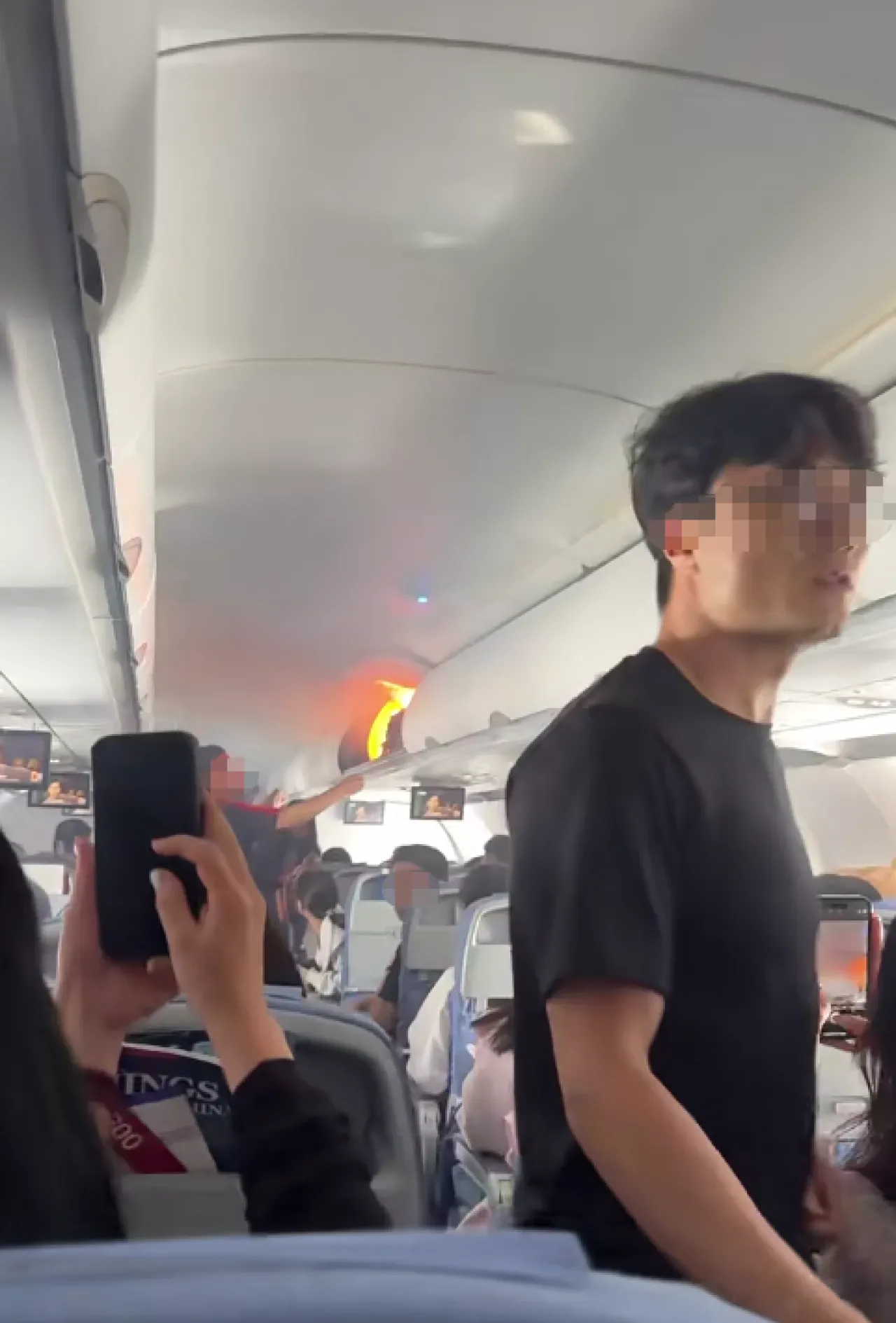 Hava Yolunda Lityum Pil Yangını: Air China Uçuşu Acil İniş Yaptı Hava Yolunda Lityum Pil Yangını: Air China Uçuşu Acil İniş Yaptı