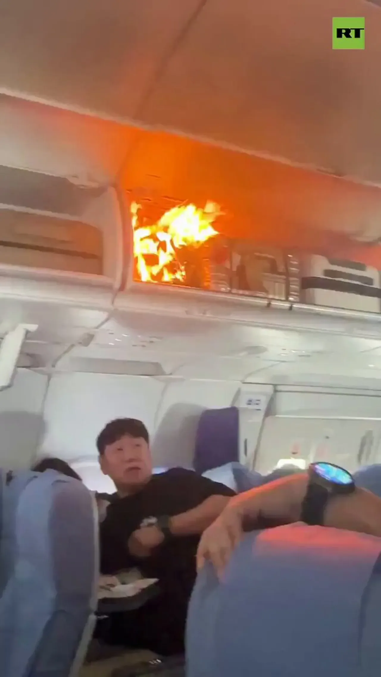 Air China Uçağında Pil Yangını: Kabinde Panik, Acil İniş Air China Uçağında Pil Yangını: Kabinde Panik, Acil İniş