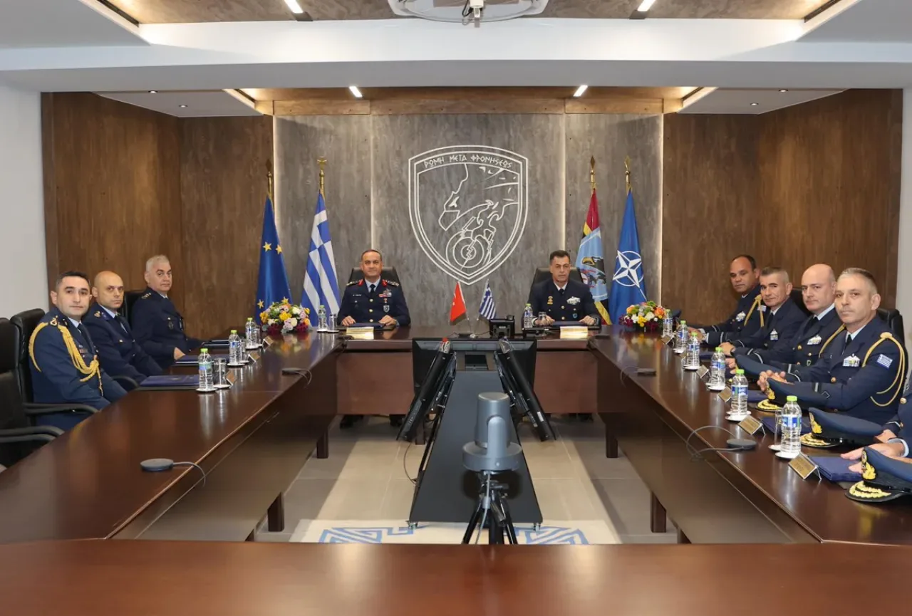 Türkiye ve Yunanistan Arasında Hava Kuvvetleri Ziyareti Gerçekleşti Türkiye ve Yunanistan Arasında Hava Kuvvetleri Ziyareti Gerçekleşti