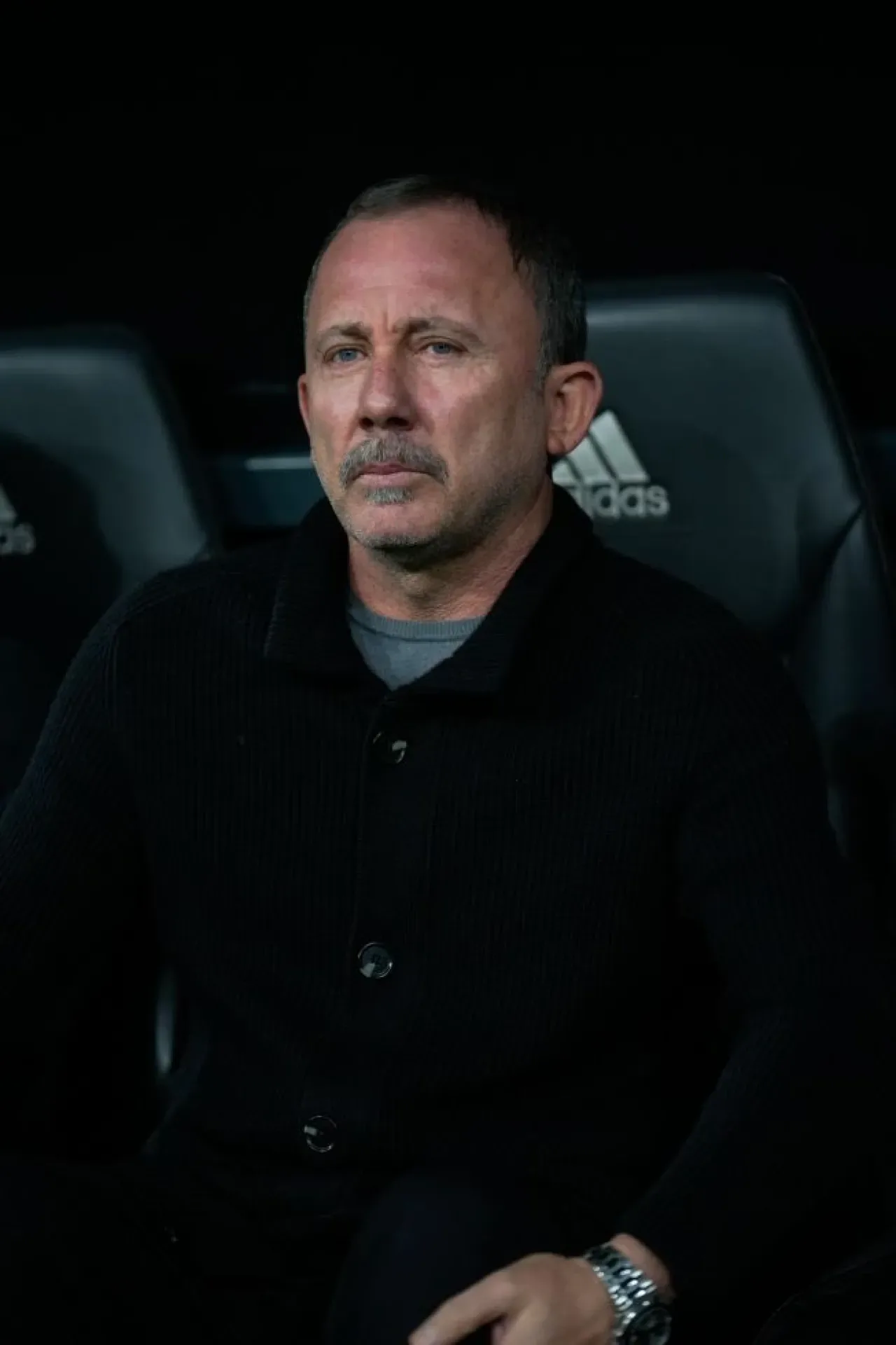 Beşiktaş Teknik Direktörü Sergen Yalçın'dan beIN SPORTS'a Eleştiri: "Camiamızın Sorunları Var" Beşiktaş Teknik Direktörü Sergen Yalçın'dan beIN SPORTS'a Eleştiri: "Camiamızın Sorunları Var"