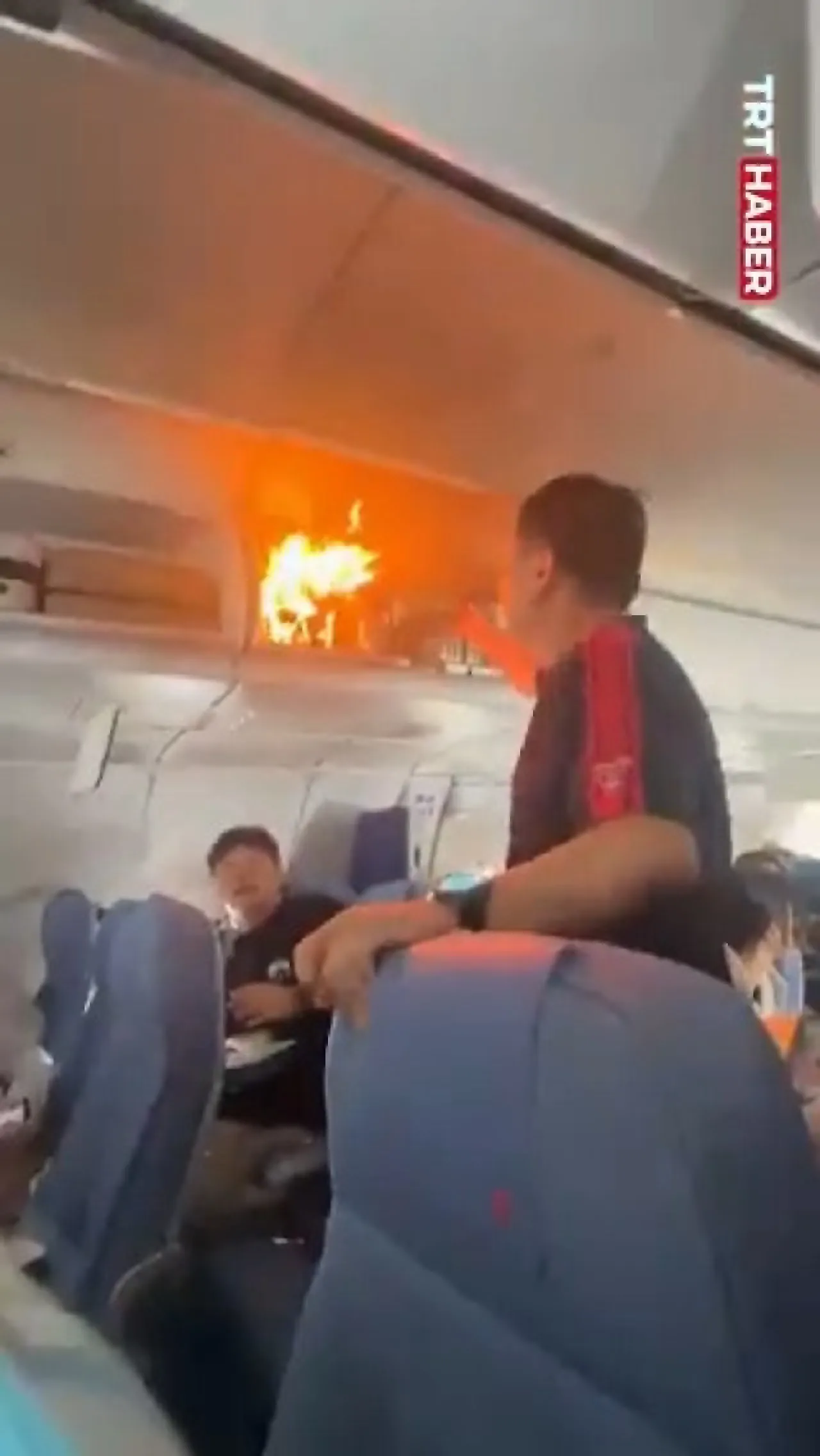Şanghay'dan Güney Kore'ye Giden Uçakta Lityum Batarya Yangını Şanghay'dan Güney Kore'ye Giden Uçakta Lityum Batarya Yangını