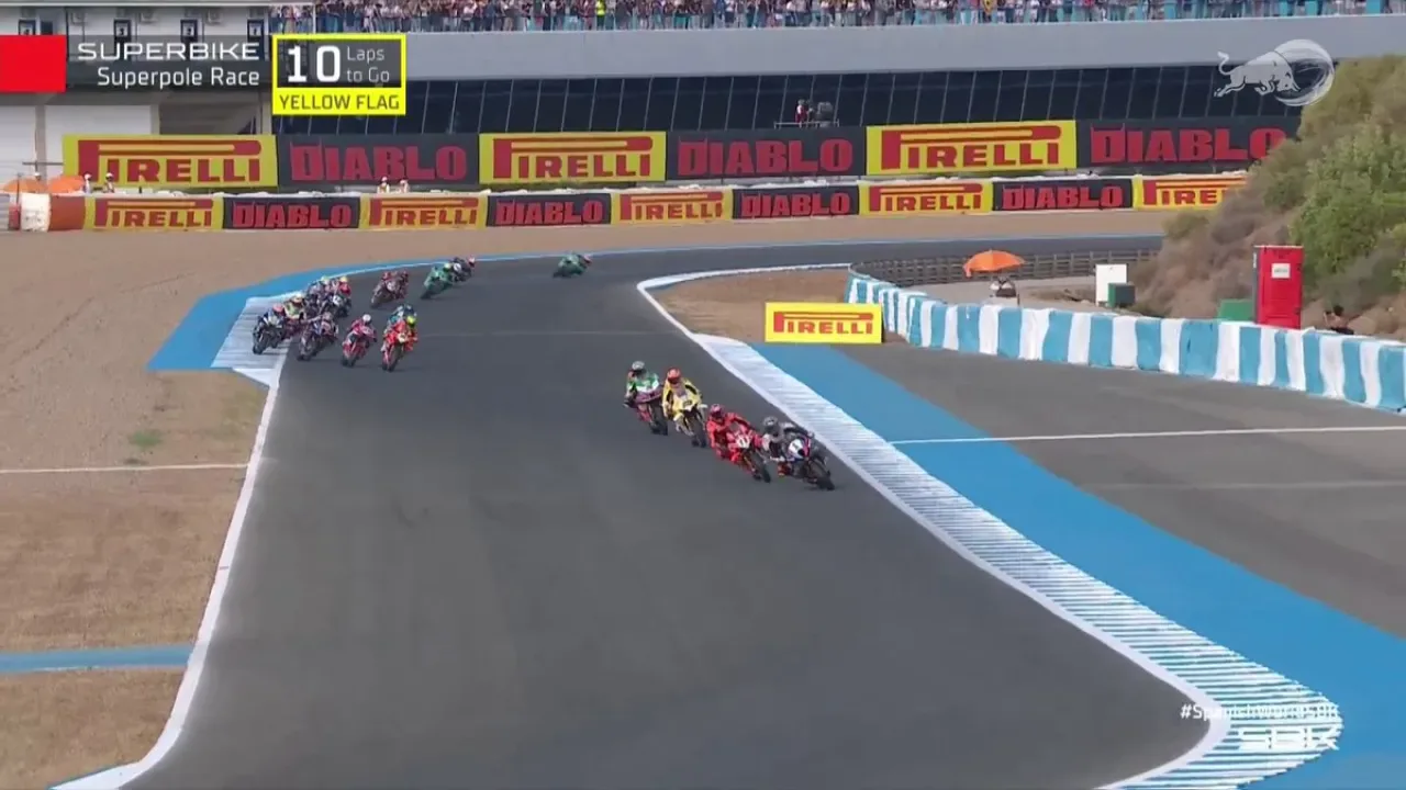 Bulega, Razgatlıoğlu'ndan Özür Diledi: "Temiz Yarışırım" Bulega, Razgatlıoğlu'ndan Özür Diledi: "Temiz Yarışırım"