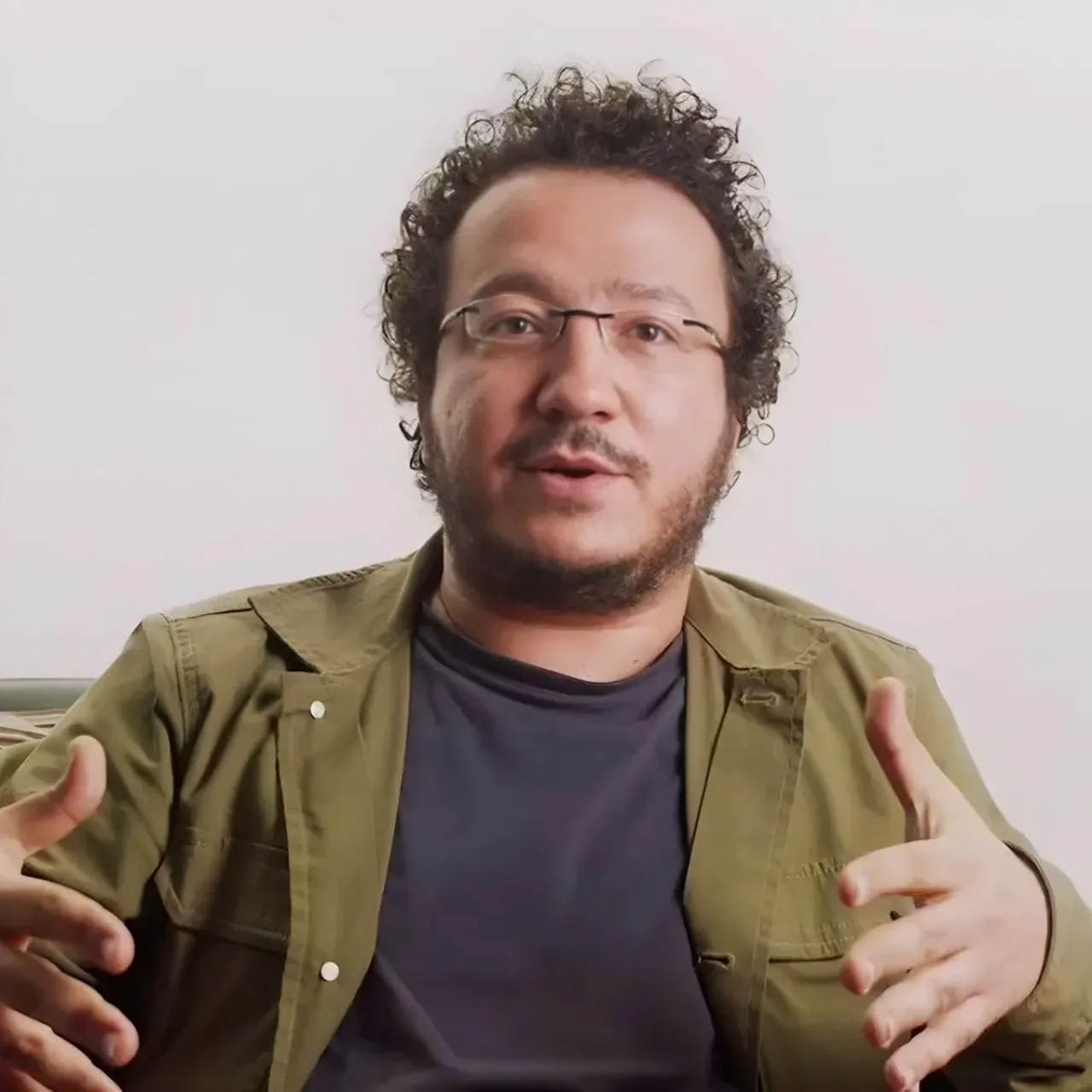 Prof. Dr. Oytun Erbaş: "İnsan Örtünen Bir Varlıktır" Dedi Prof. Dr. Oytun Erbaş: "İnsan Örtünen Bir Varlıktır" Dedi