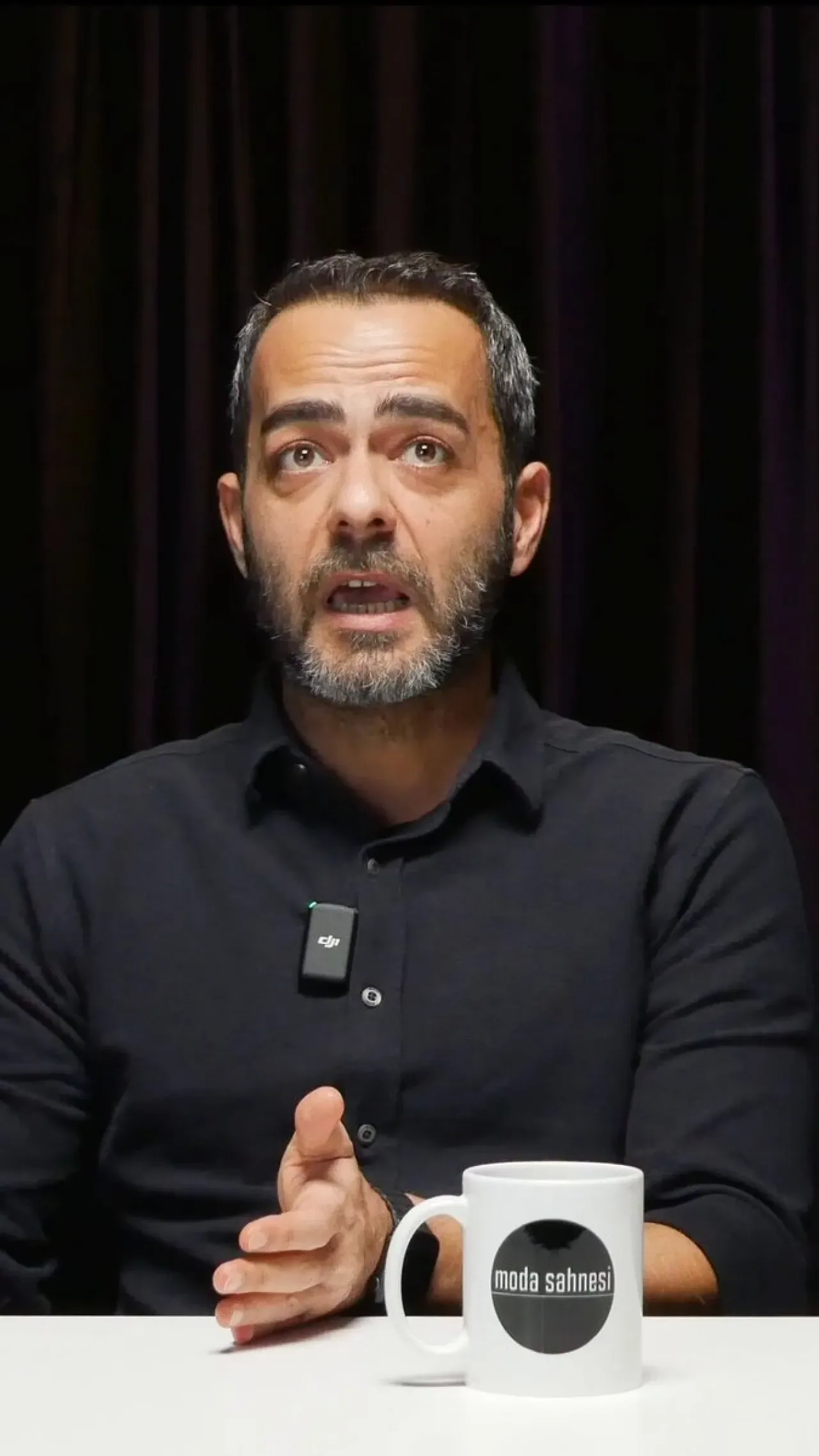 Kerem Fırtına, Moda Sahnesi'nin "Hizmetçiler" Oyununda Solange Karakterini Anlattı Kerem Fırtına, Moda Sahnesi'nin "Hizmetçiler" Oyununda Solange Karakterini Anlattı