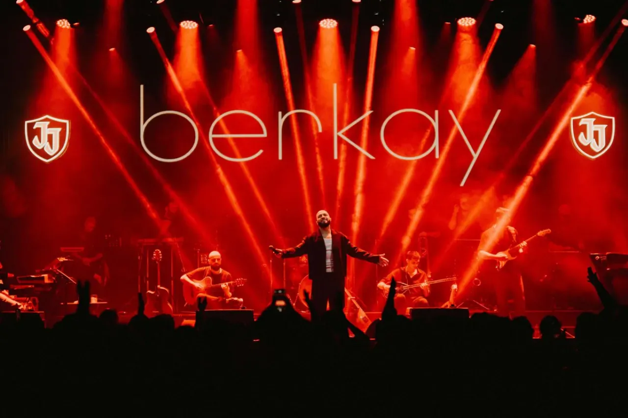 Jolly Joker, 15. Şubesini Afyonkarahisar'da Açtı Jolly Joker, 15. Şubesini Afyonkarahisar'da Açtı