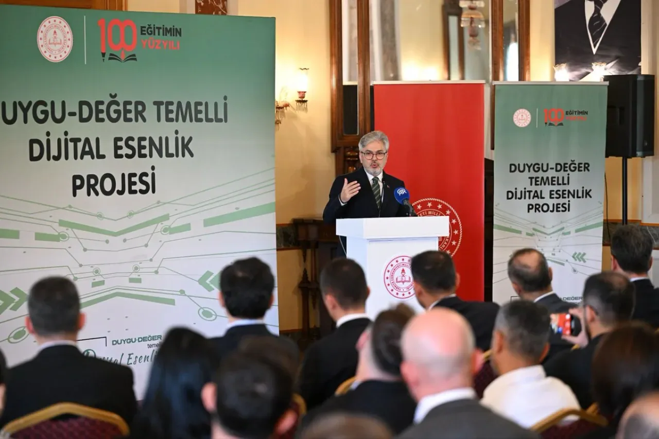 Milli Eğitim Bakanlığı, Dijital Esenlik Projesi Çalıştayı Düzenledi Milli Eğitim Bakanlığı, Dijital Esenlik Projesi Çalıştayı Düzenledi