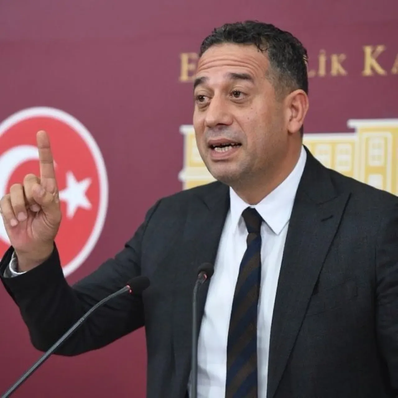 CHP'li Ali Mahir Başarır Hakkında Cumhurbaşkanına Hakaret Suçundan Soruşturma CHP'li Ali Mahir Başarır Hakkında Cumhurbaşkanına Hakaret Suçundan Soruşturma