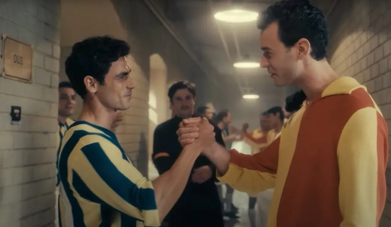 Lefter Küçükandonyadis'in Hayatı Netflix'te: "Lefter - Bir Ordinaryüs Hikayesi" Fragmanı Yayınlandı Lefter Küçükandonyadis'in Hayatı Netflix'te: "Lefter - Bir Ordinaryüs Hikayesi" Fragmanı Yayınlandı
