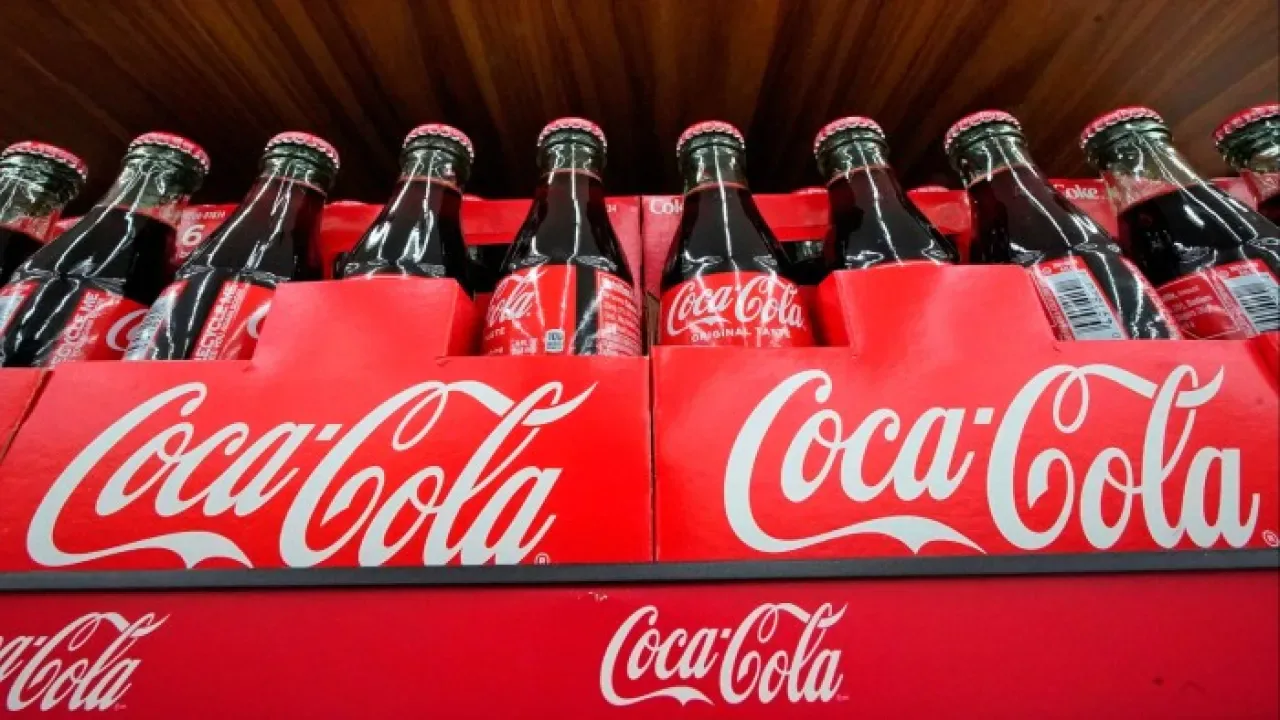 Coca-Cola 3. Çeyrek Finansal Sonuçları: Gelir ve Kâr Beklentileri Aştı Coca-Cola 3. Çeyrek Finansal Sonuçları: Gelir ve Kâr Beklentileri Aştı