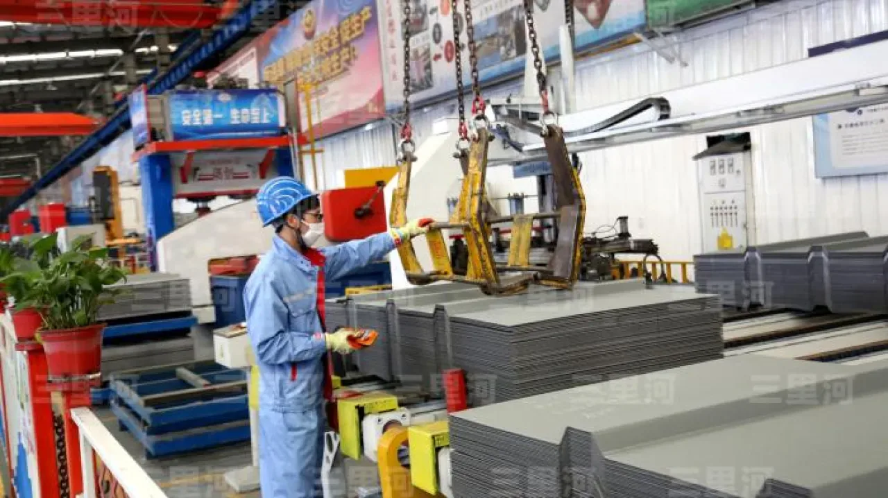 Çin Ekonomisi 2025'in İlk Çeyreğinde Yüzde 5,2 Büyüdü Çin Ekonomisi 2025'in İlk Çeyreğinde Yüzde 5,2 Büyüdü