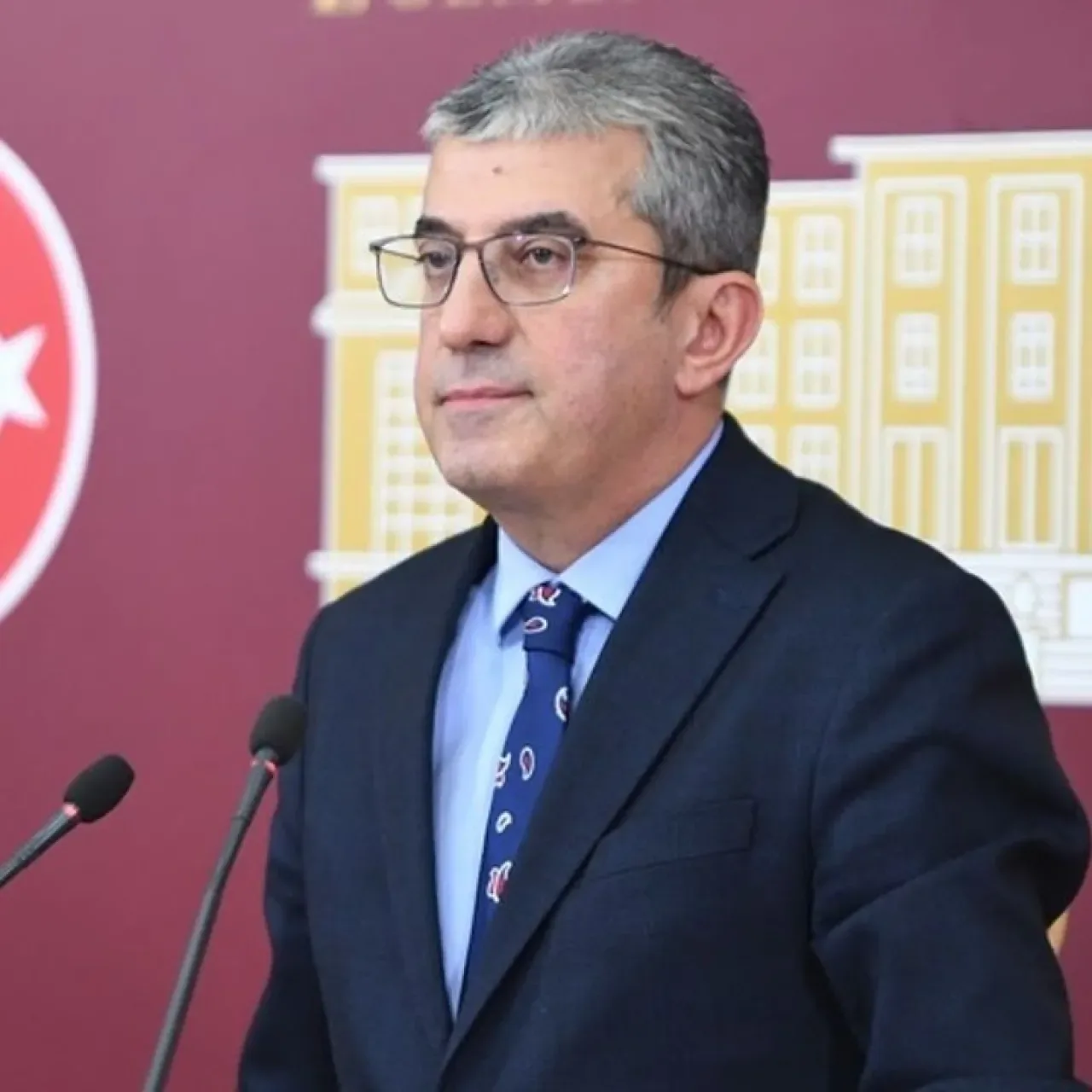 CHP'li Günaydın, Nadir Toprak Elementlerinin İhracatını Yasaklayan ve Devletleştiren Kanun Teklifi Verdi CHP'li Günaydın, Nadir Toprak Elementlerinin İhracatını Yasaklayan ve Devletleştiren Kanun Teklifi Verdi
