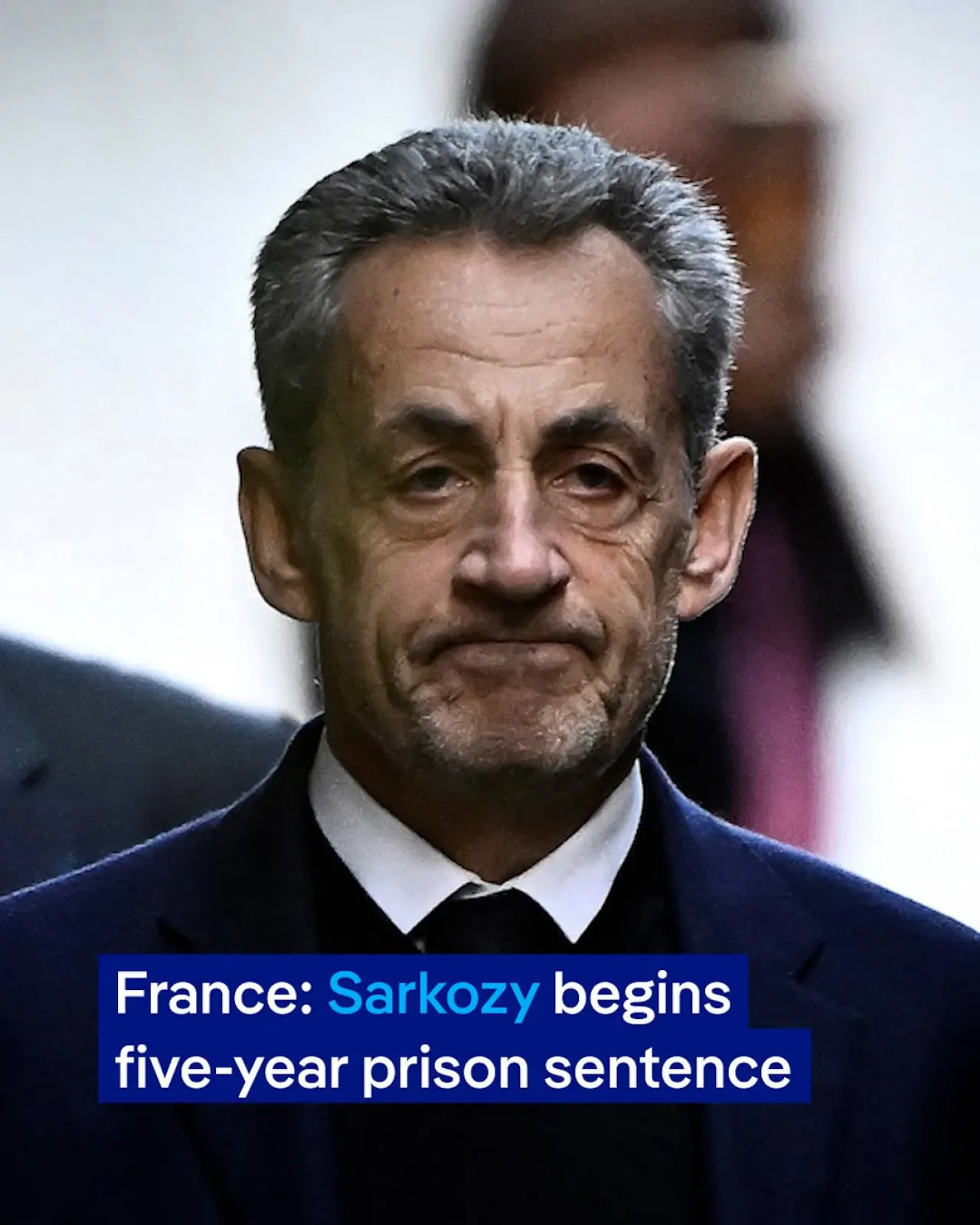 Nicolas Sarkozy Hapis Cezasını Çekmek Üzere Hapishaneye Teslim Oldu Nicolas Sarkozy Hapis Cezasını Çekmek Üzere Hapishaneye Teslim Oldu