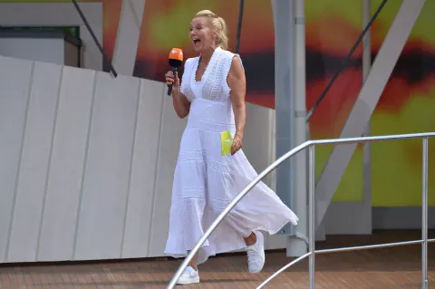 ZDF Fernsehgarten'de Sıcaklık Alarmı: Andrea Kiewel Beklenmedik Kararıyla Şaşırttı