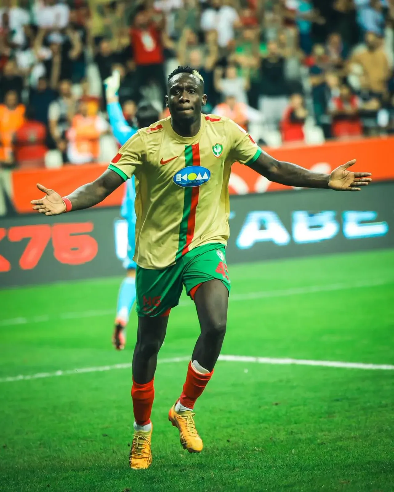 Amedspor Teknik Direktörü Kaloğlu: "Diagne, Balotelli'den Daha Akıllı" Amedspor Teknik Direktörü Kaloğlu: "Diagne, Balotelli'den Daha Akıllı"