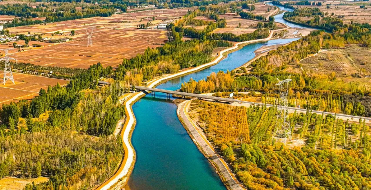 Sonbaharın Altın Güzelliği: Çin'in Doğa Harikası Manzaraları Sonbaharın Altın Güzelliği: Çin'in Doğa Harikası Manzaraları
