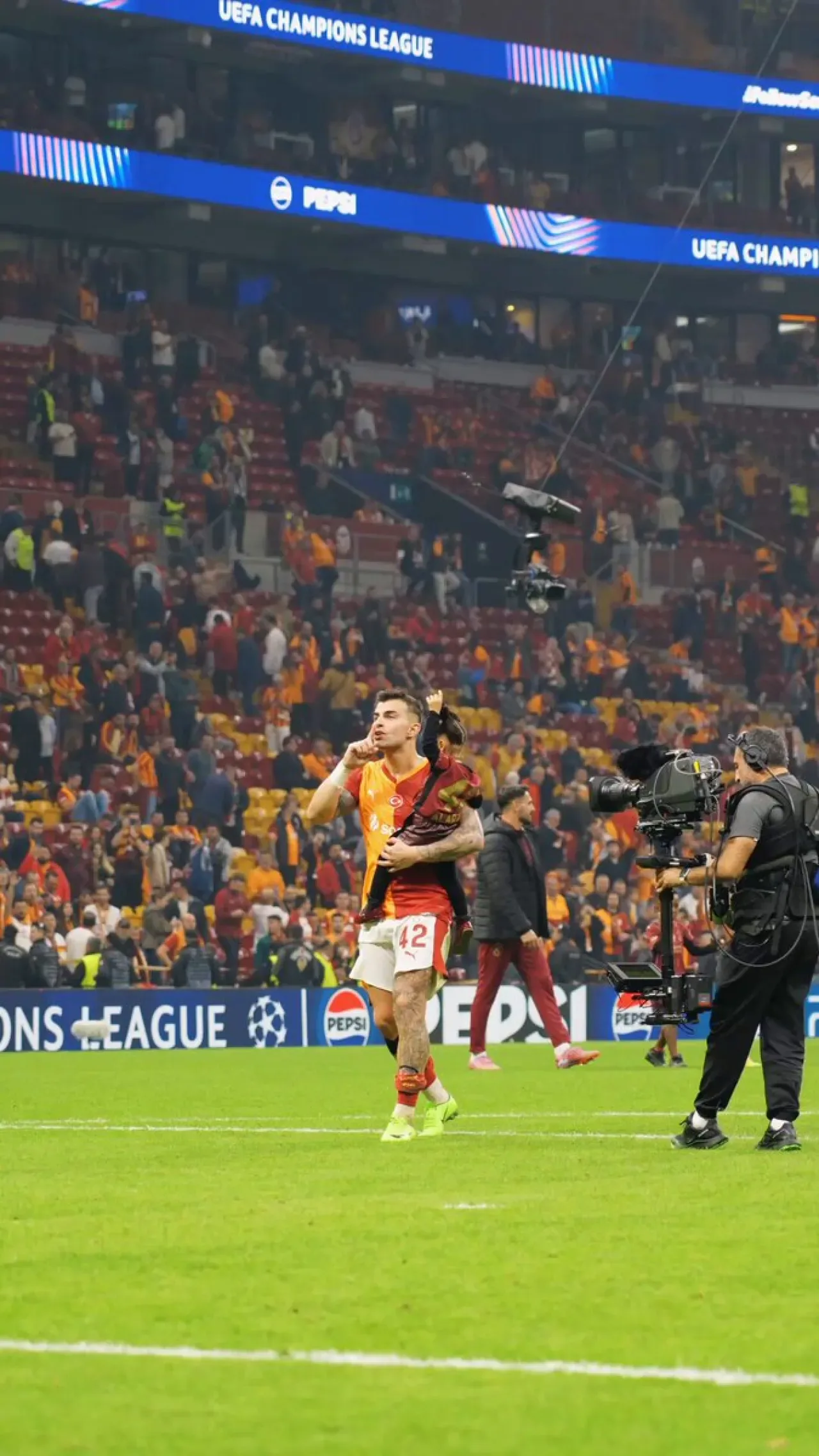 Galatasaray, Avrupa Sahnesinde Kritik Galibiyet Aldı Galatasaray, Avrupa Sahnesinde Kritik Galibiyet Aldı
