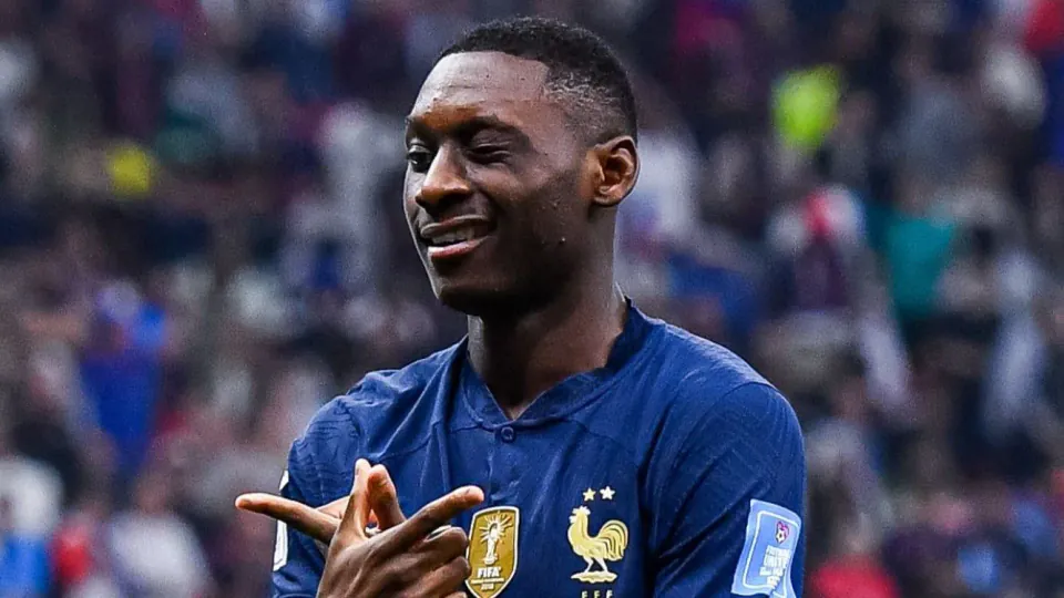 Süper Lig'de Forvet Savaşı: Randal Kolo Muani Transferinde Kritik Gelişme görseli