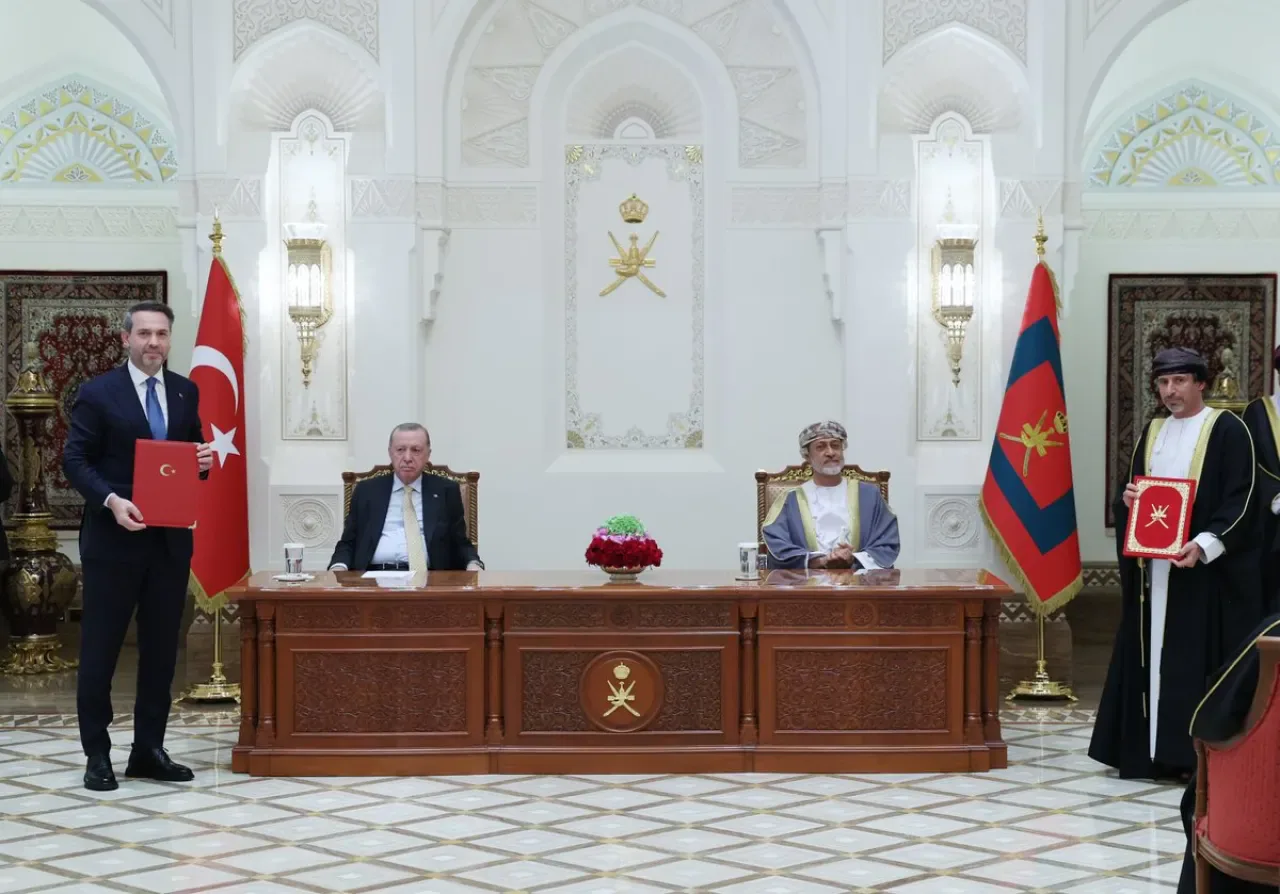 Türkiye ile Umman Arasında İş Birliği Anlaşmaları İmzalandı Türkiye ile Umman Arasında İş Birliği Anlaşmaları İmzalandı