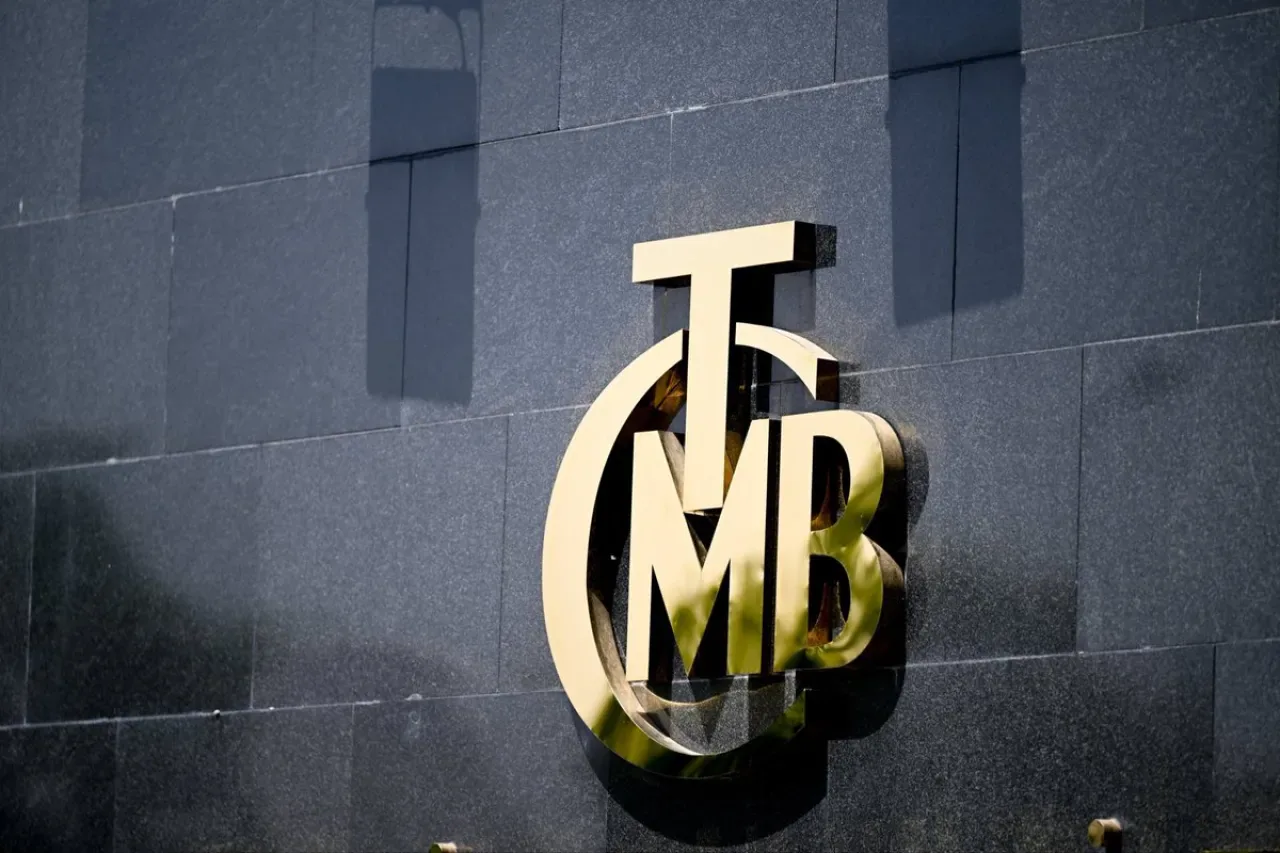 Merkez Bankası Faizi 100 Baz Puan İndirdi: Yeni Politika Faizi Yüzde 39.5 Merkez Bankası Faizi 100 Baz Puan İndirdi: Yeni Politika Faizi Yüzde 39.5