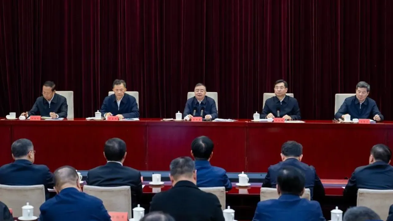 ÇKP Merkez Komitesi, Parti Genel Kurulu'nun Yol Haritasını Yaygınlaştırma Çağrısı Yaptı ÇKP Merkez Komitesi, Parti Genel Kurulu'nun Yol Haritasını Yaygınlaştırma Çağrısı Yaptı